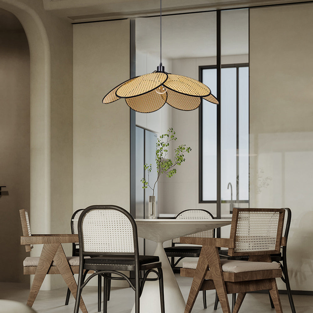 Ritta Vintaje Irregular Metal/Rota Lámpara Colgante Negra/Blanca