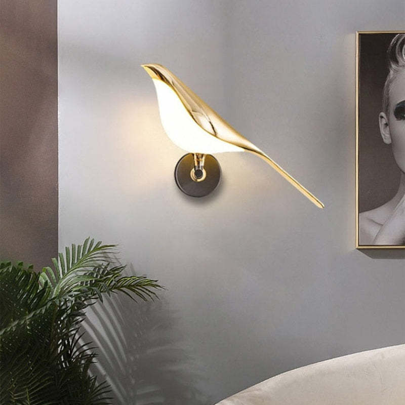 Arisha Decorativo Pájaro Metal/Acrílico LED Aplique de Pared Dorada
