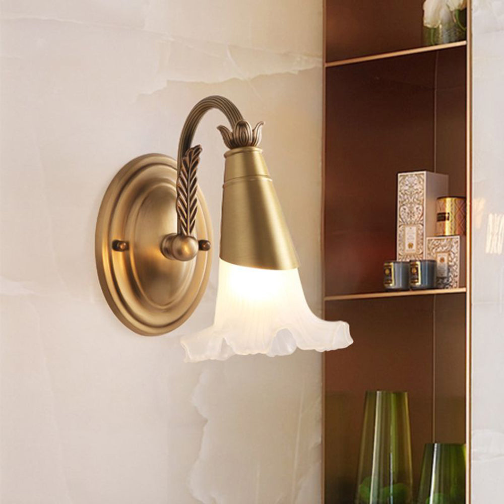 Ray Vintage Lily Flor Metal LED Aplique de Pared Dorado