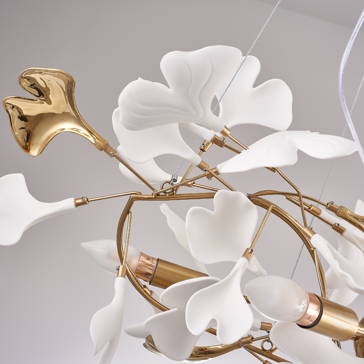 Olivia Diseño Ginkgo Biloba Acrílico/Metal Lámpara Colgante Dorada