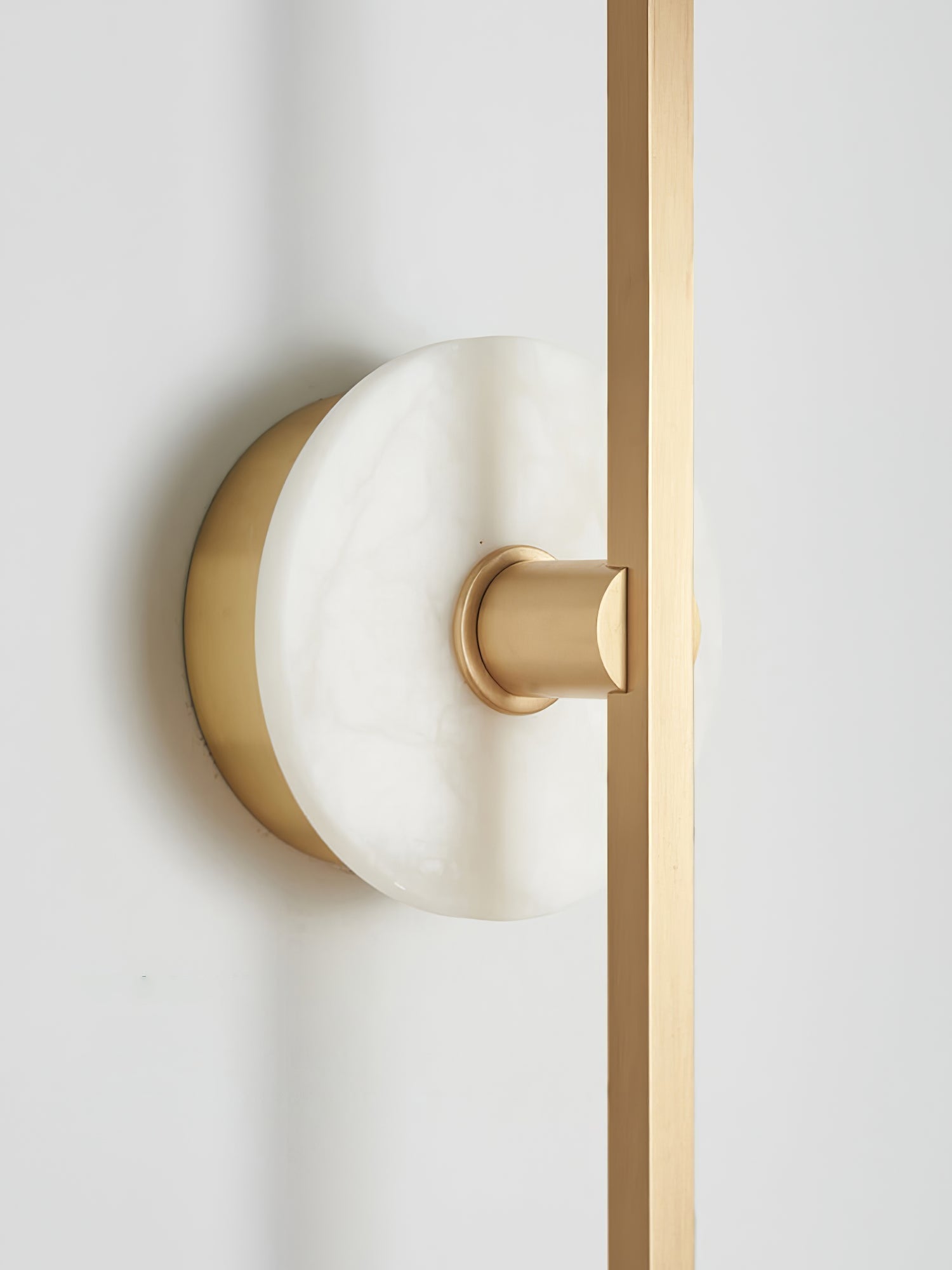 Elmarir Linear Alabaster Wall Light - Letslighting