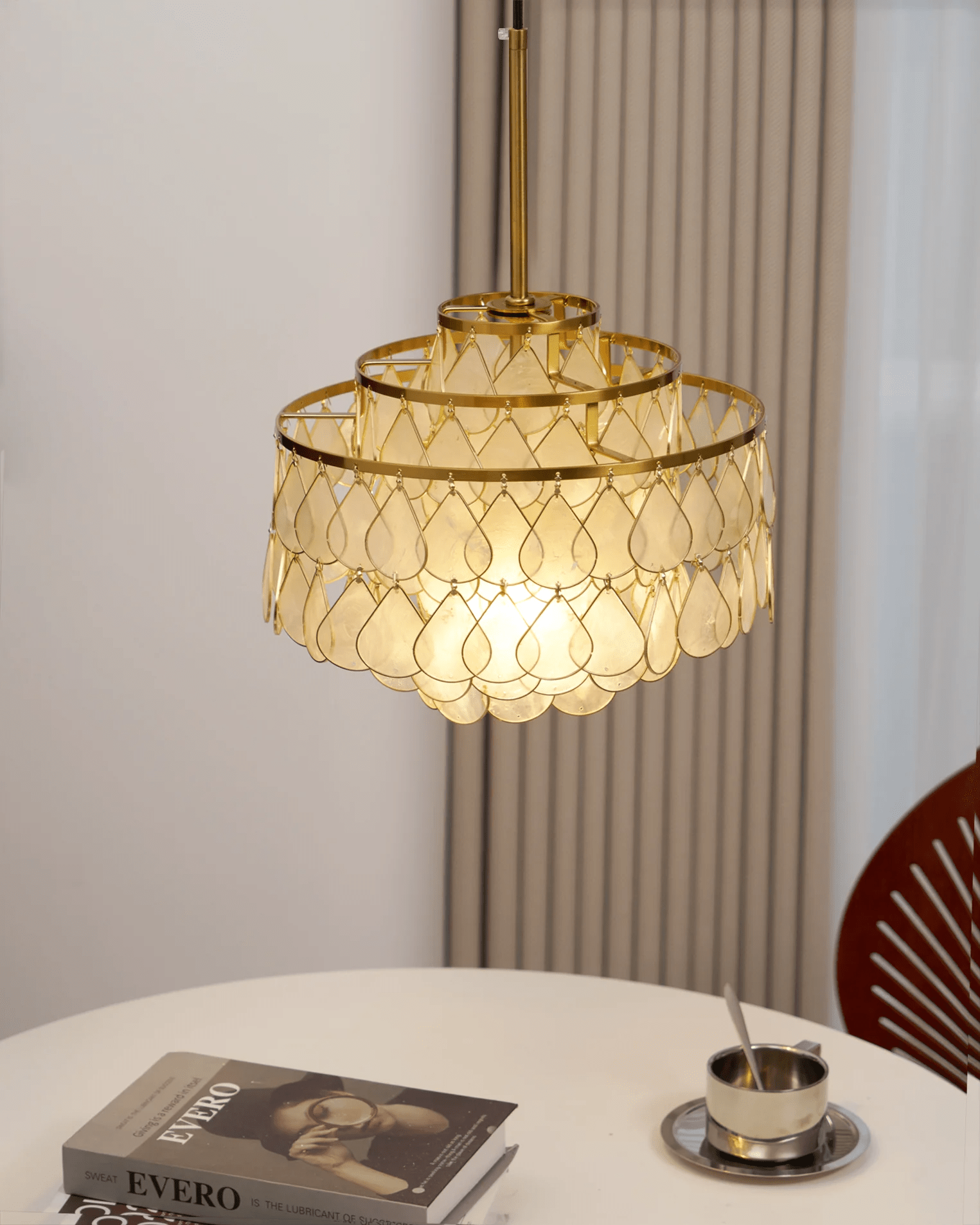Teardrops Shell Chandelier - Letslighting