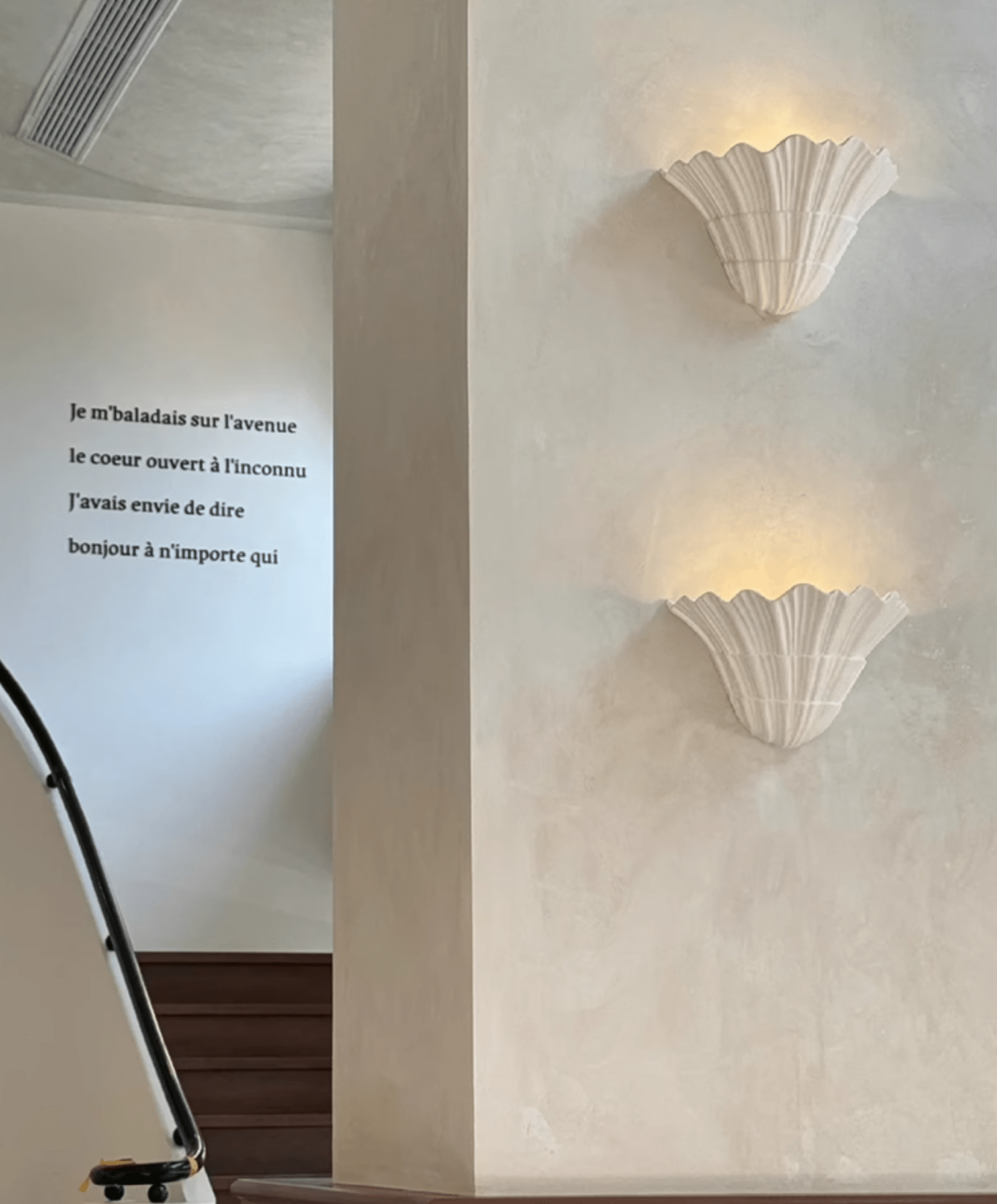 Lydia Modern Metal Wall Light - Letslighting
