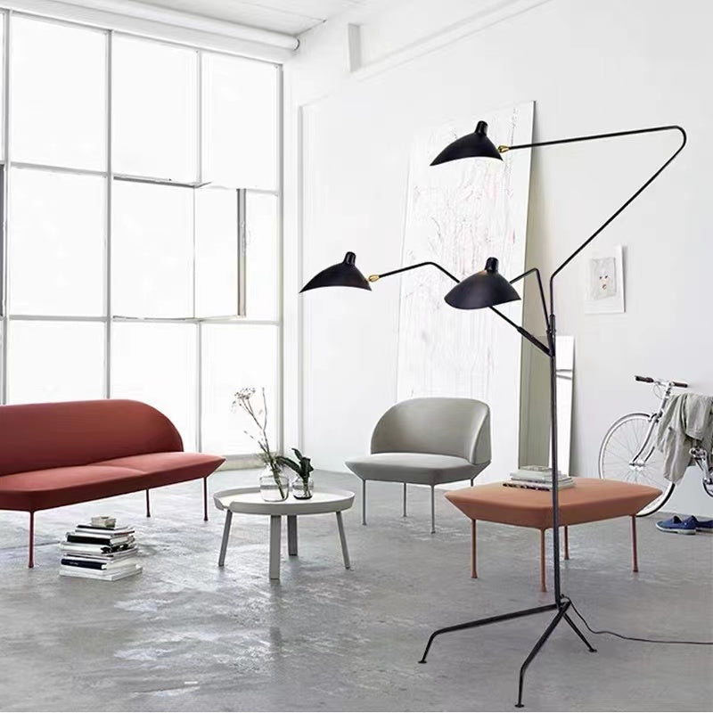 Mira Diseña Irregular Metal LED Lámpara de Pie Negra