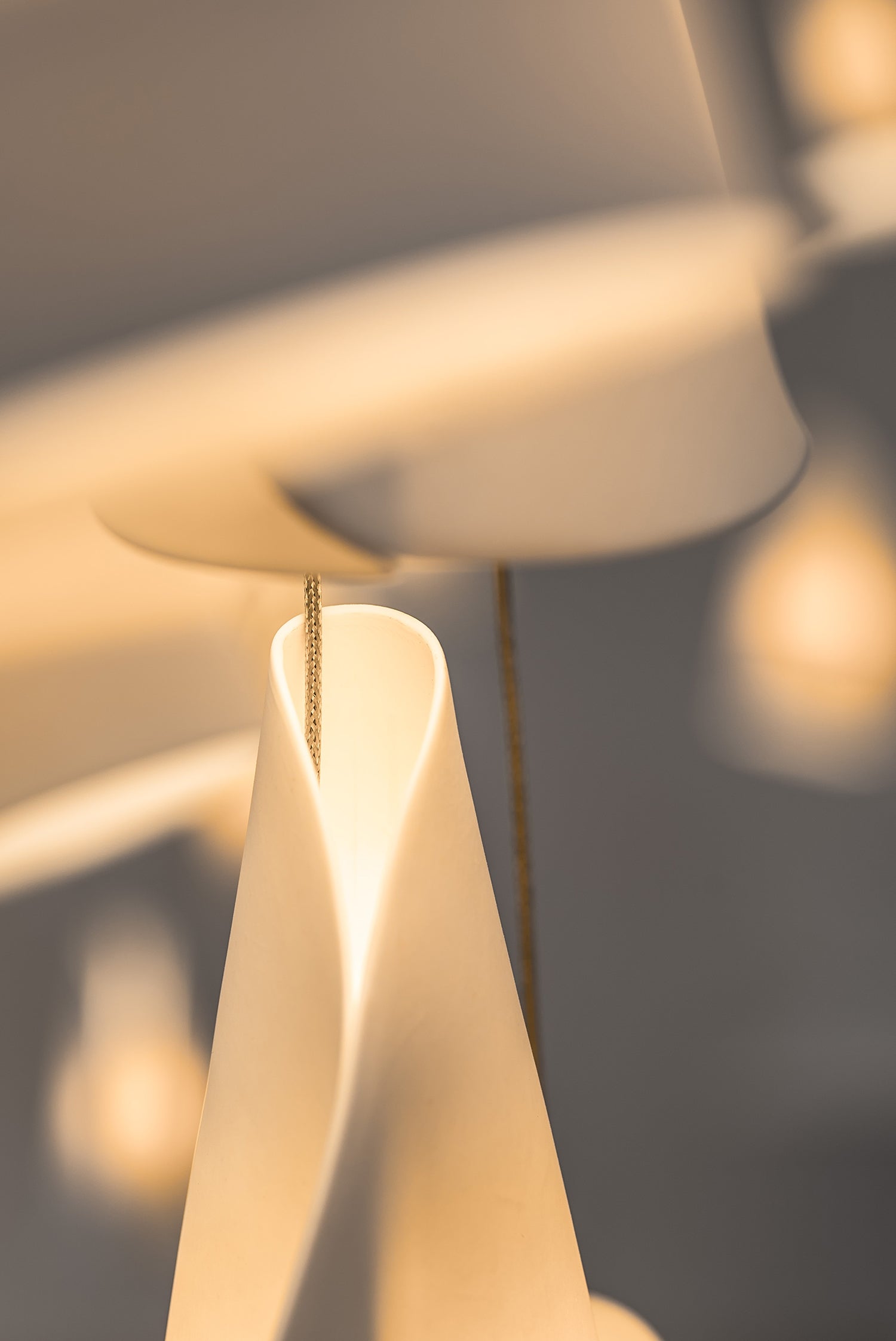 Olshaion Geometric Ceramic Pendant Light - Letslighting