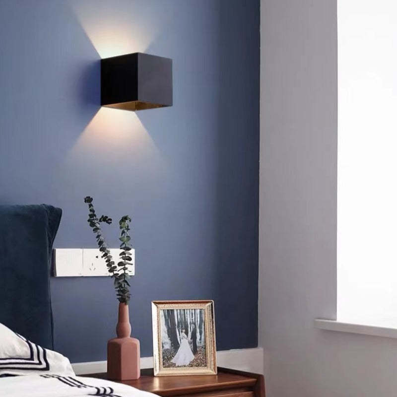 Ray Moderno Doble Foco Metal Aplique de Pared Exterior Negro/Blanco