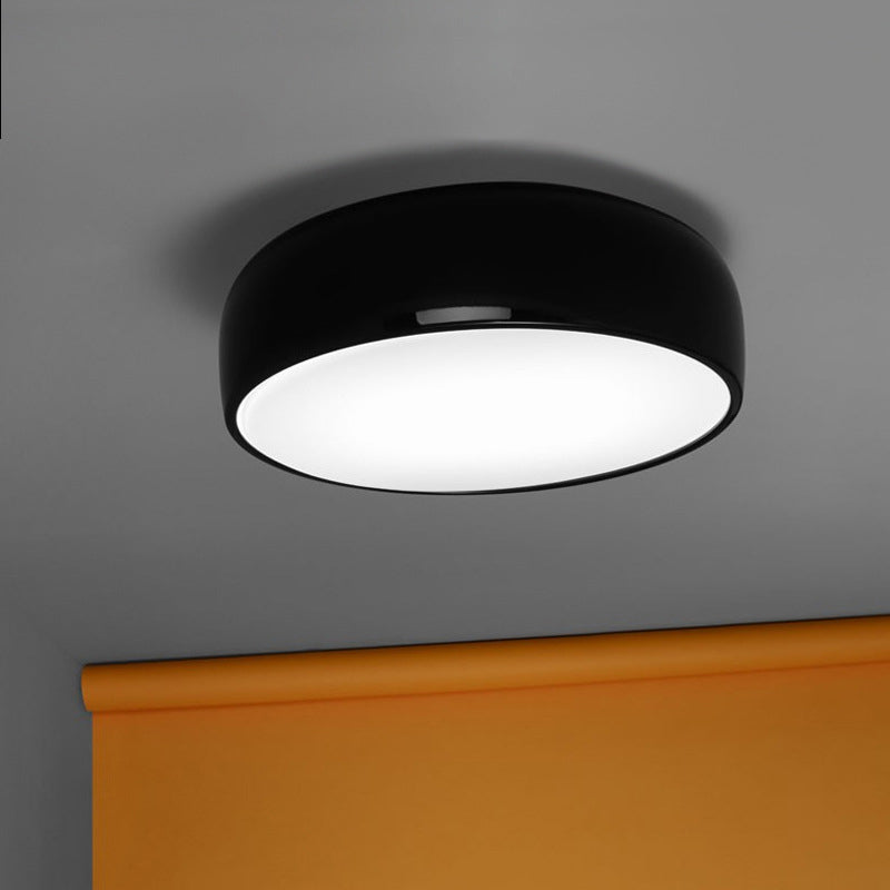 Arisha Nórdica Redonda Metal/Acrílico LED Lámpara de Techo Negra/Blanca