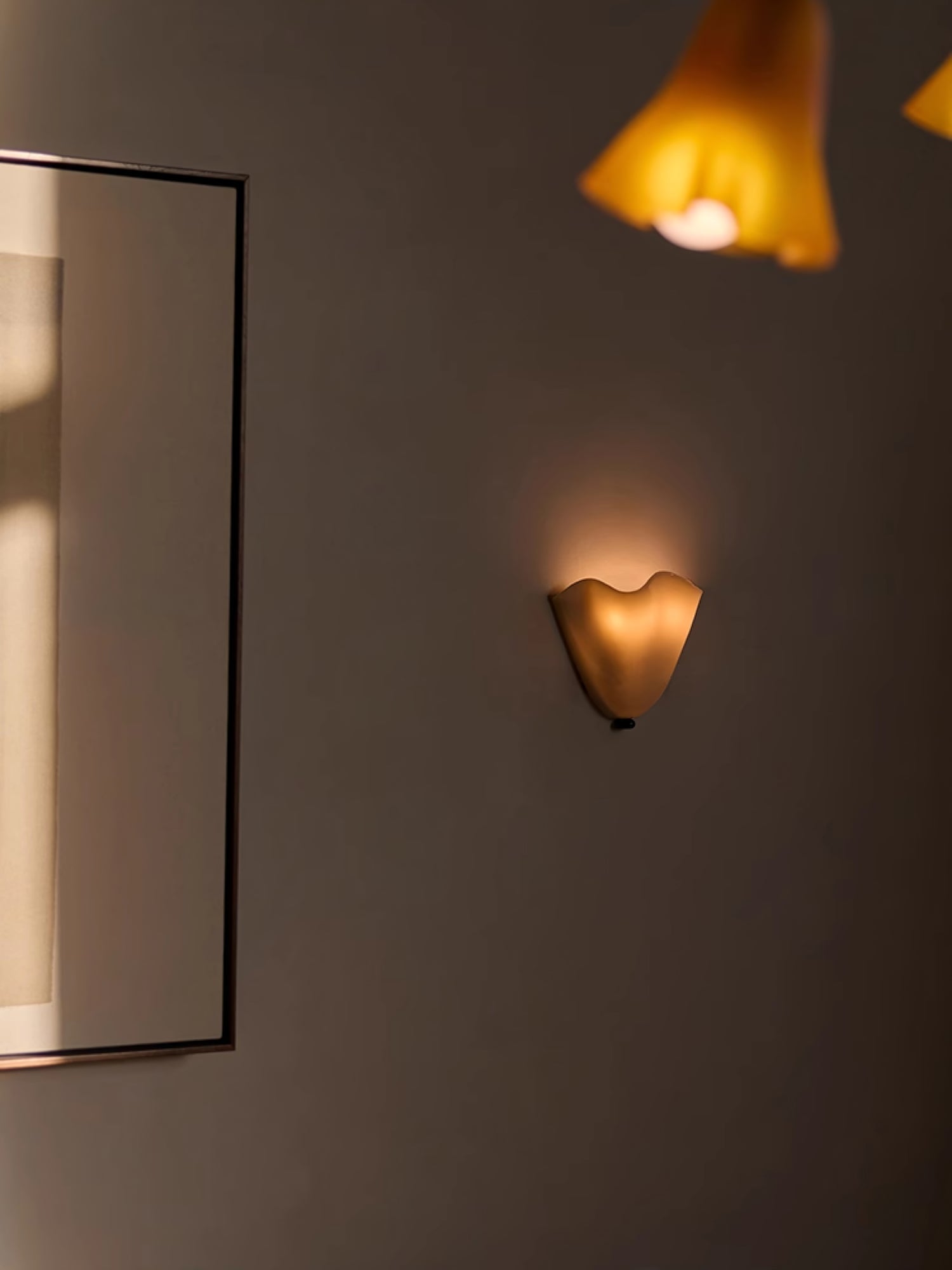 Petalia Wall Light - Letslighting