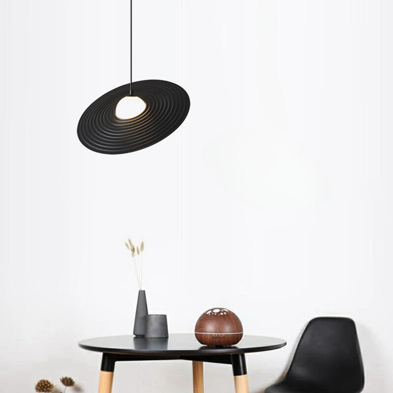 Arisha Creativo Volando Lámpara Colgante Metal PVC Comedor Dormitorio