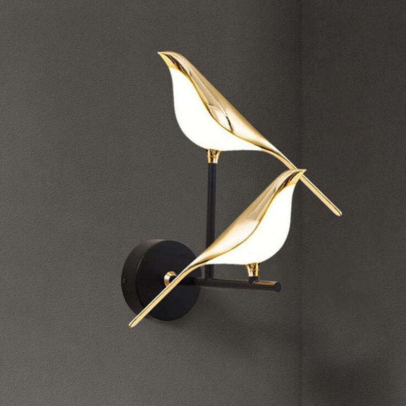 Arisha Decorativo Pájaro Metal/Acrílico LED Aplique de Pared Dorada