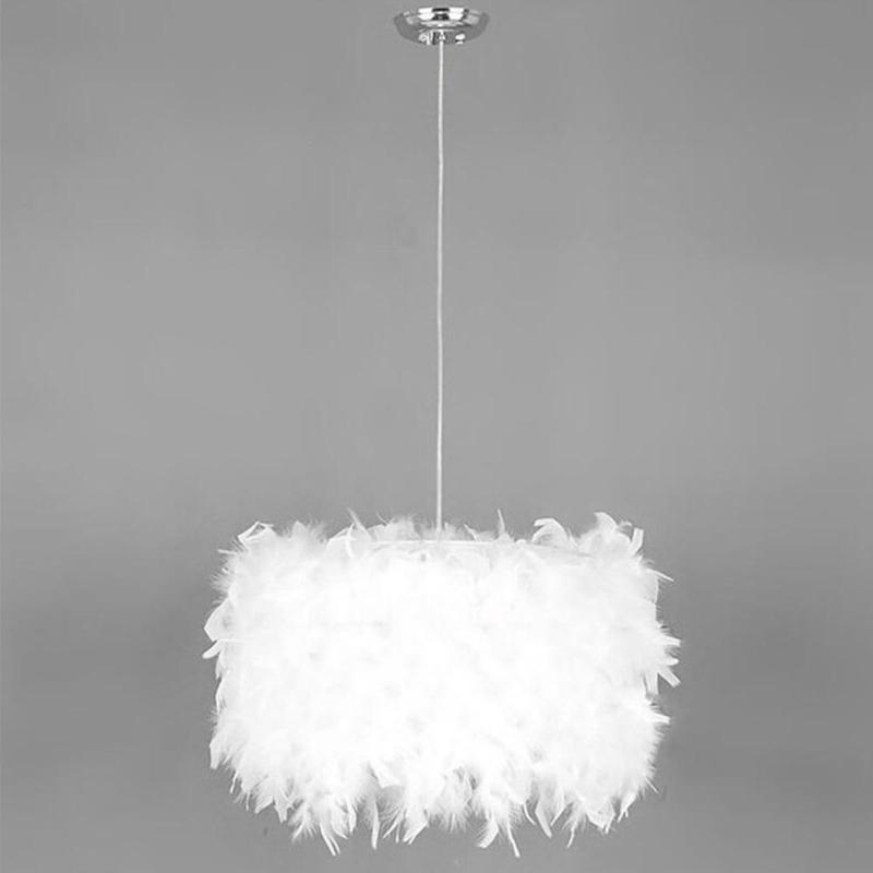Arisha Moderna Diseño Lámpara de Araña Metal/Pluma Redonda, Blanco