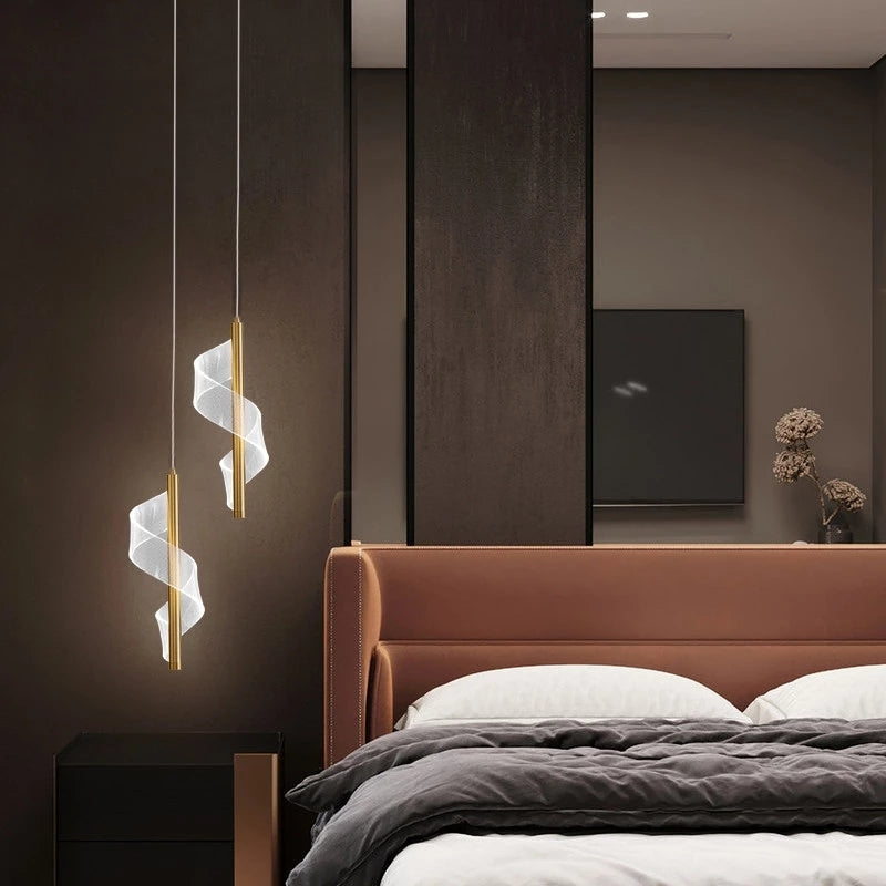 Arisha Nordica Lineal Metal/Acrílico Lámpara Colgante Oro