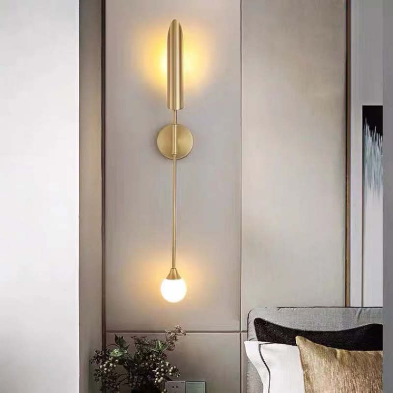 Arisha Posmoderno Doble Foco Metal Aplique de Pared Dorado