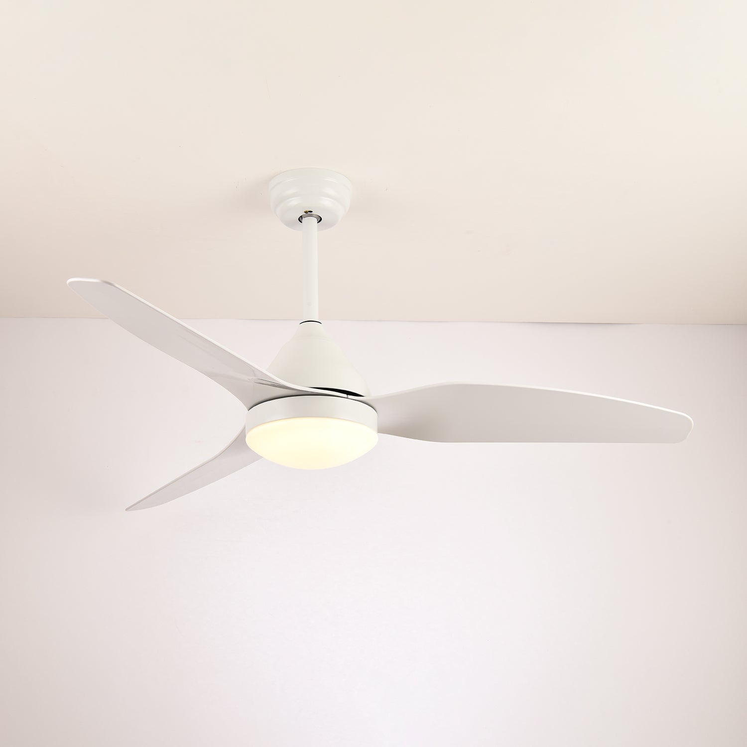 Ventilador de Techo Moderno Fia de Madera con Luz