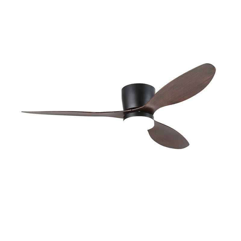 Ventilador de techo Brinor destacando su motor de cobre puro