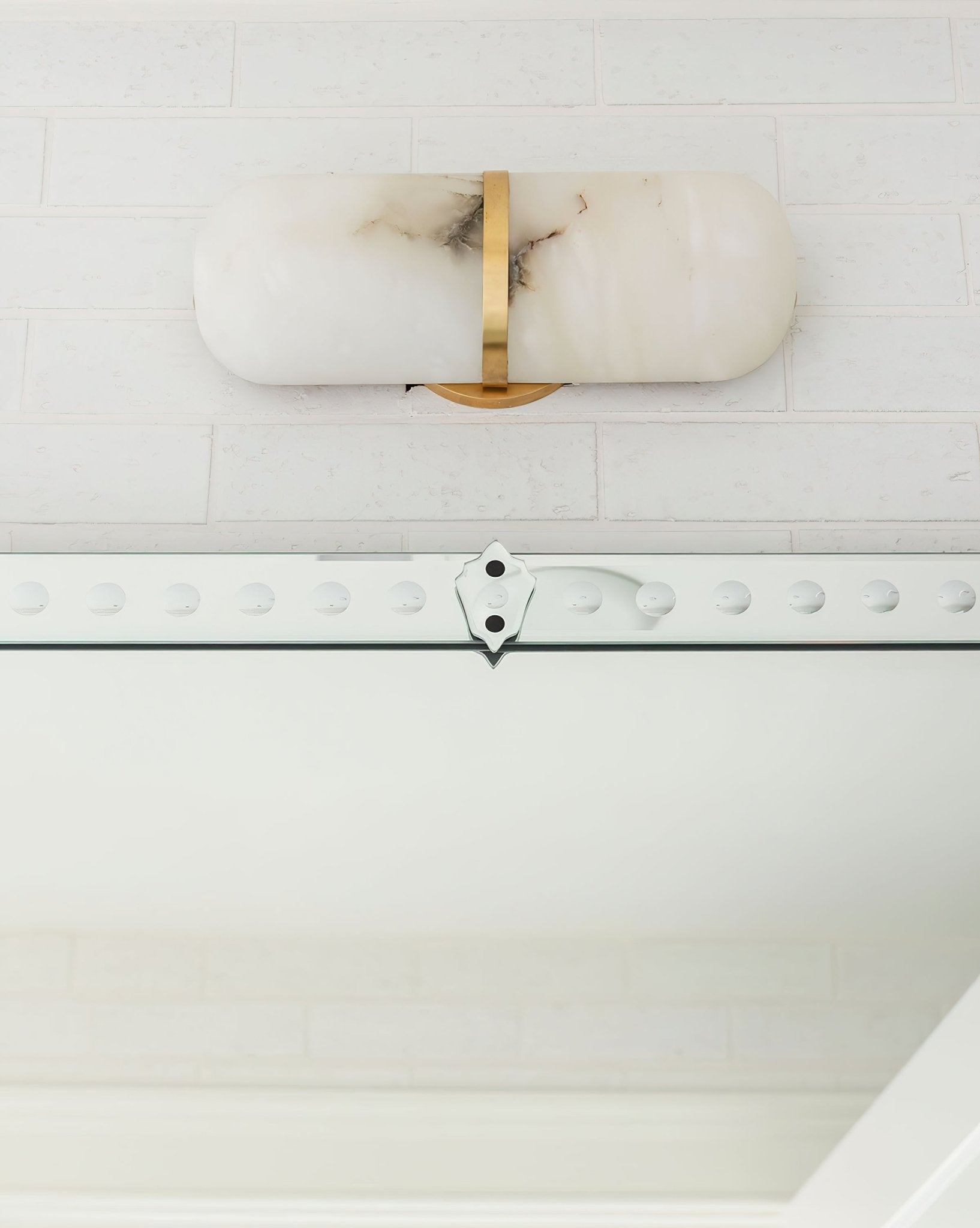 Vitheion Minimalist Alabaster Wall Light - Letslighting