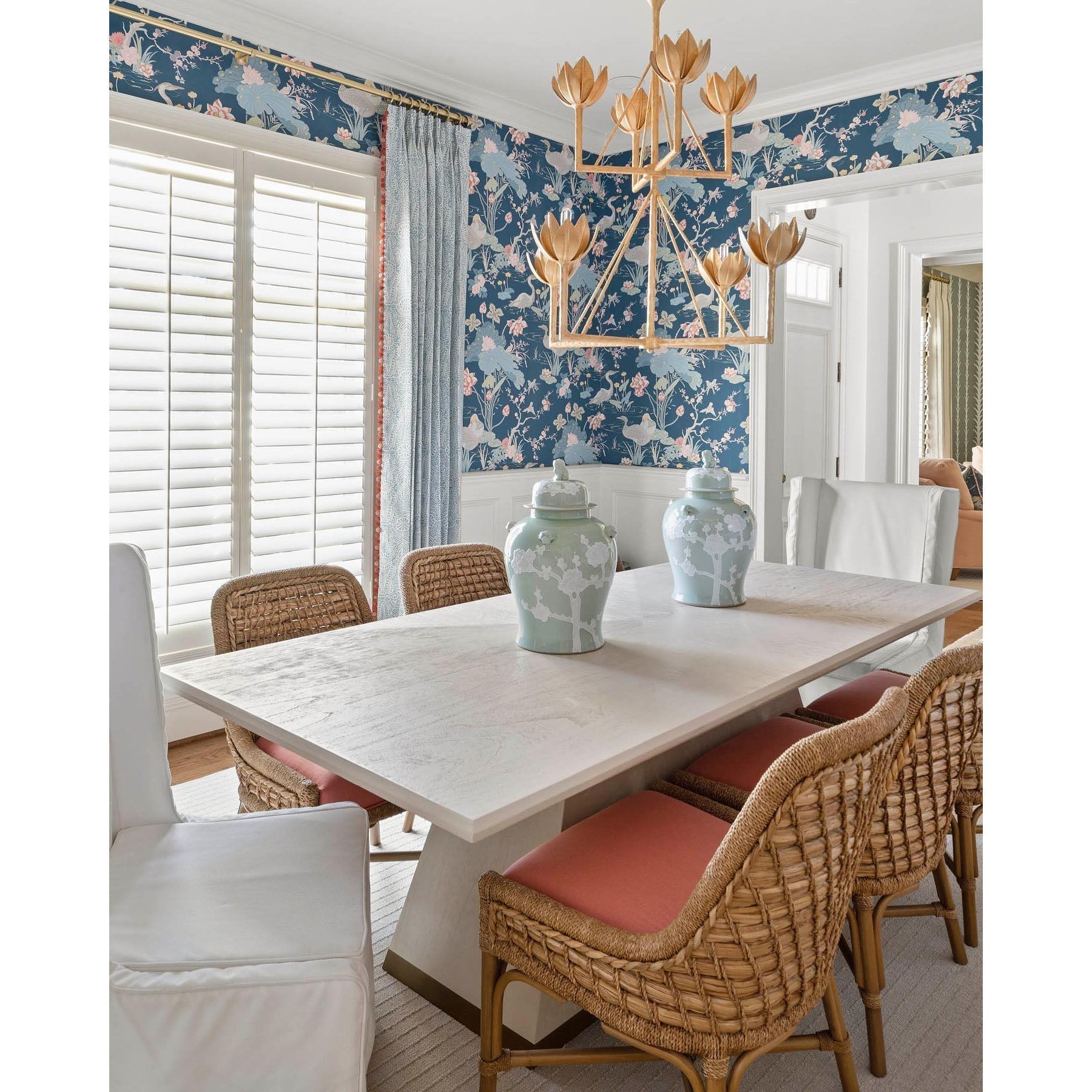 Ulmaris Floral Metal Chandelier - Letslighting
