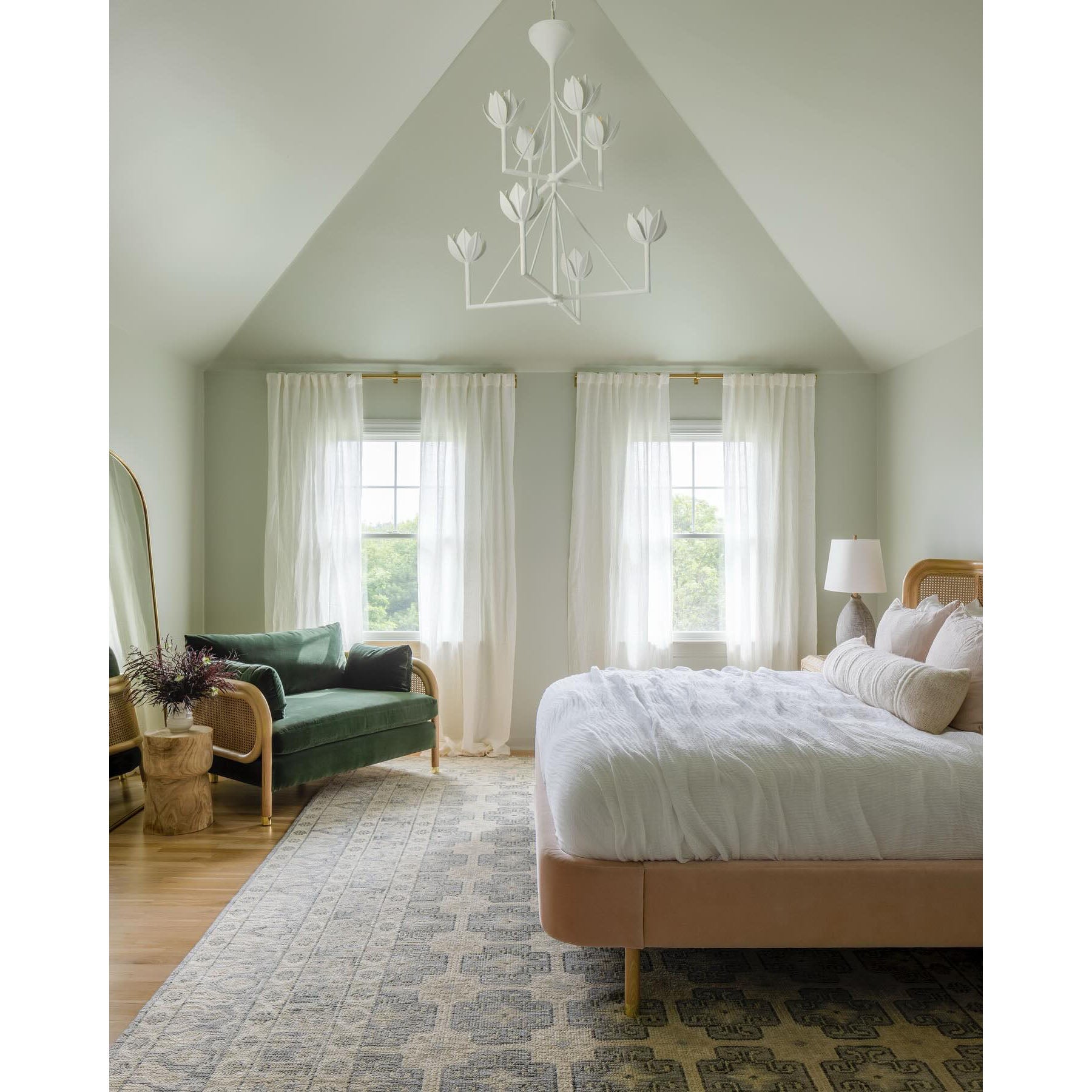 Ulmaris Floral Metal Chandelier - Letslighting