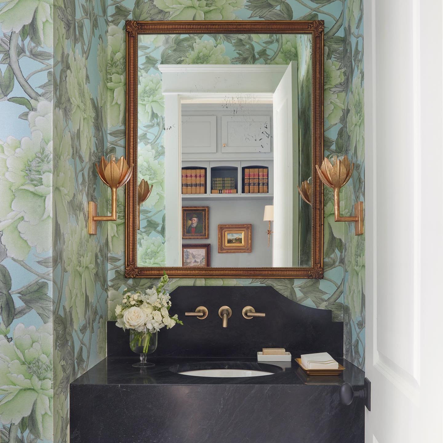 Kristy Lámpara de Pared con Flor