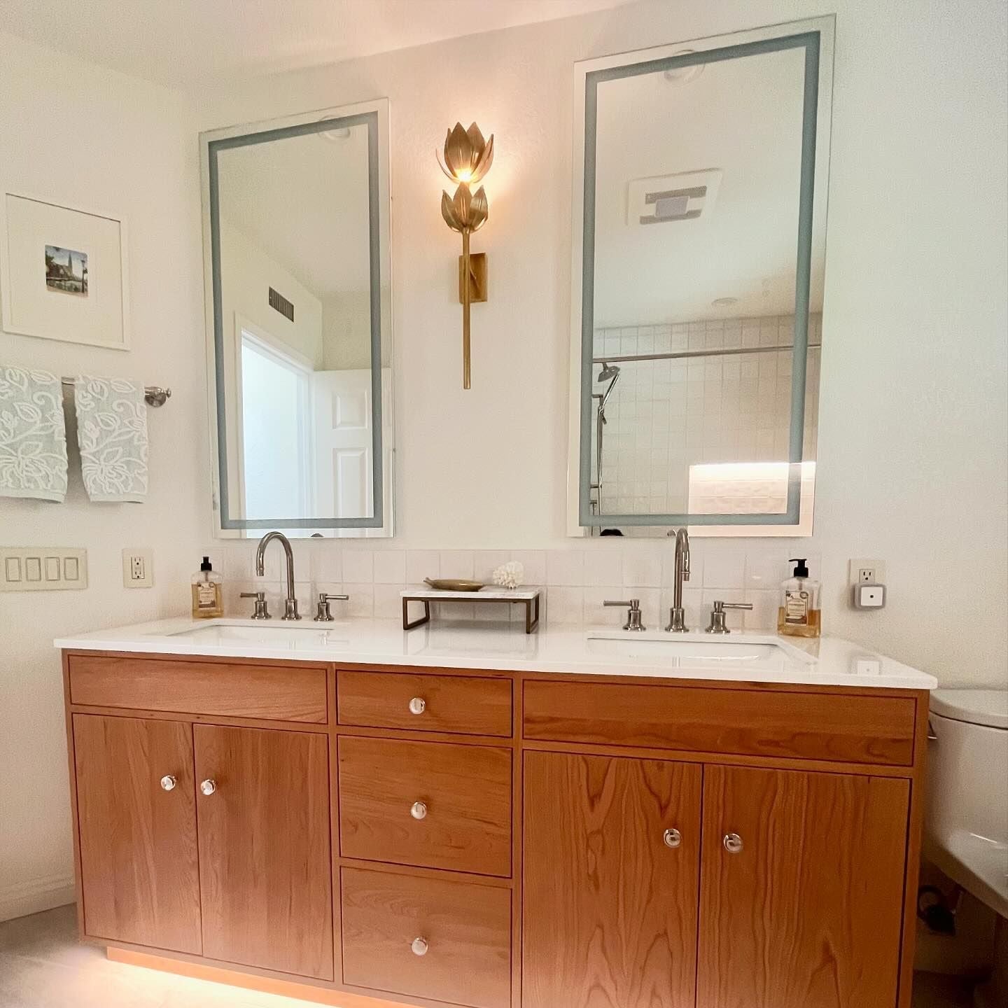 Kristy Lámpara de Pared con Flor