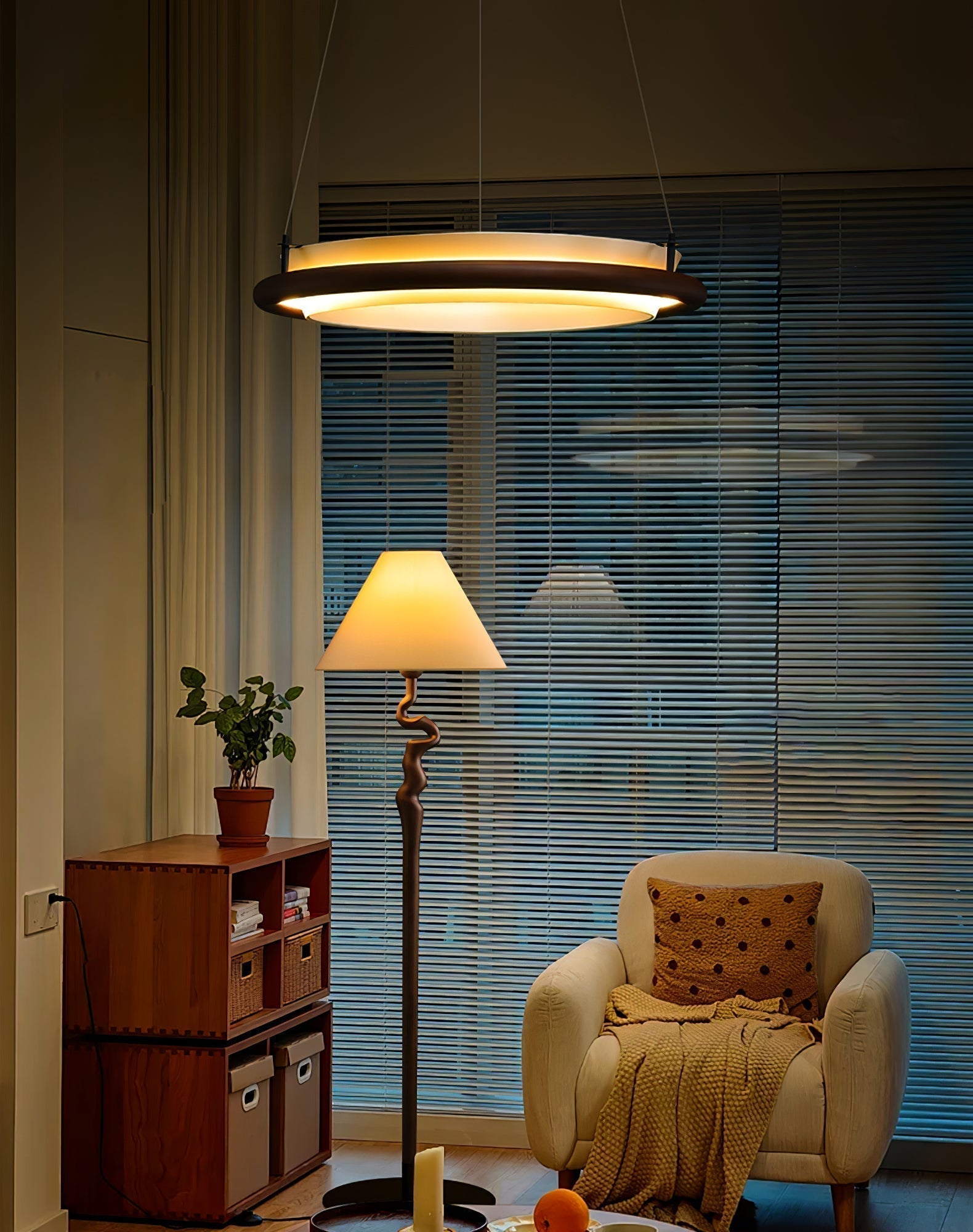 Olvelila Circular Metal Pendant Light - Letslighting