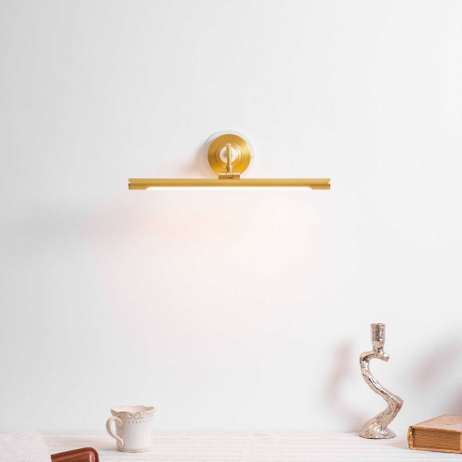Archer Art Linear Wall Light - Letslighting