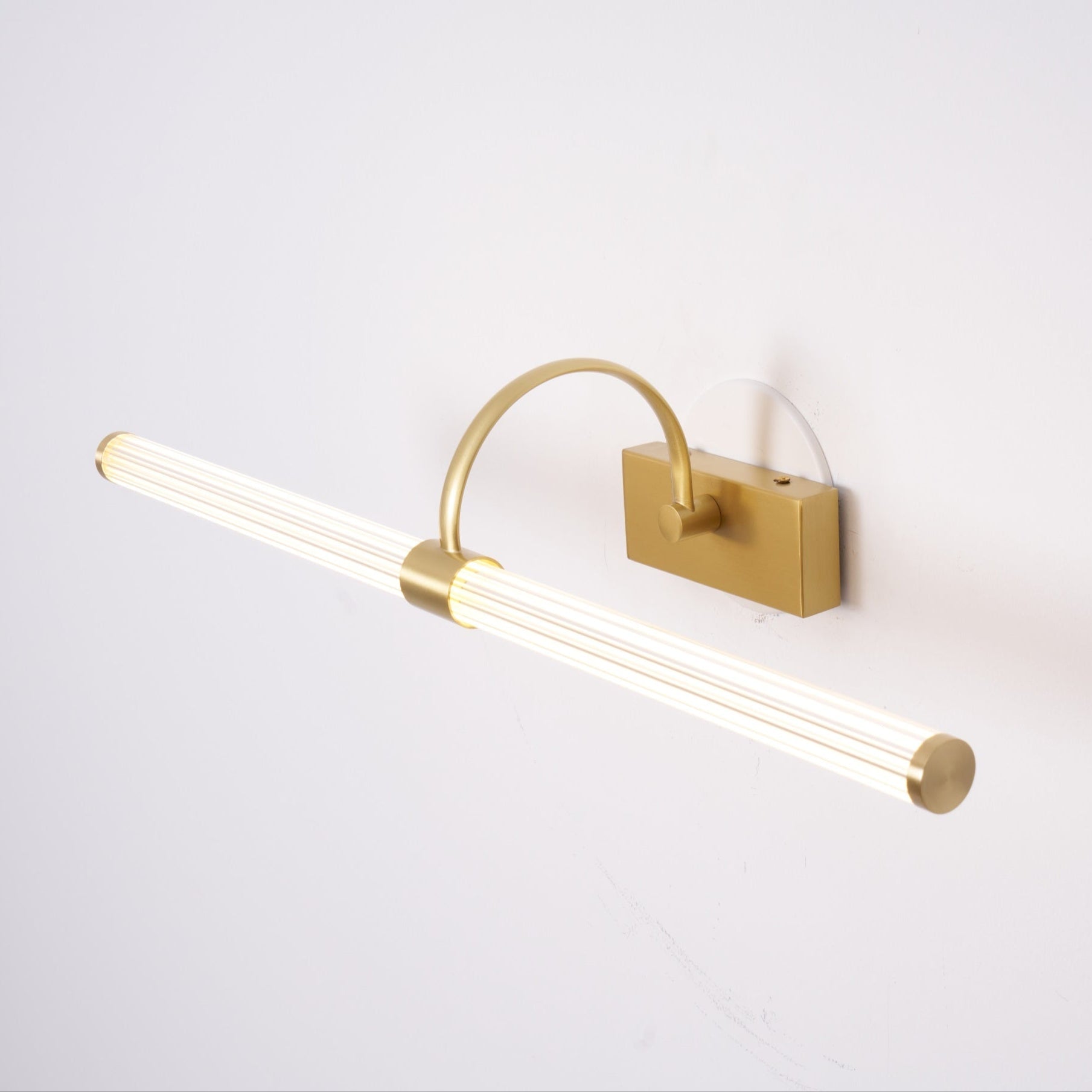 Avery Wall Light - Letslighting