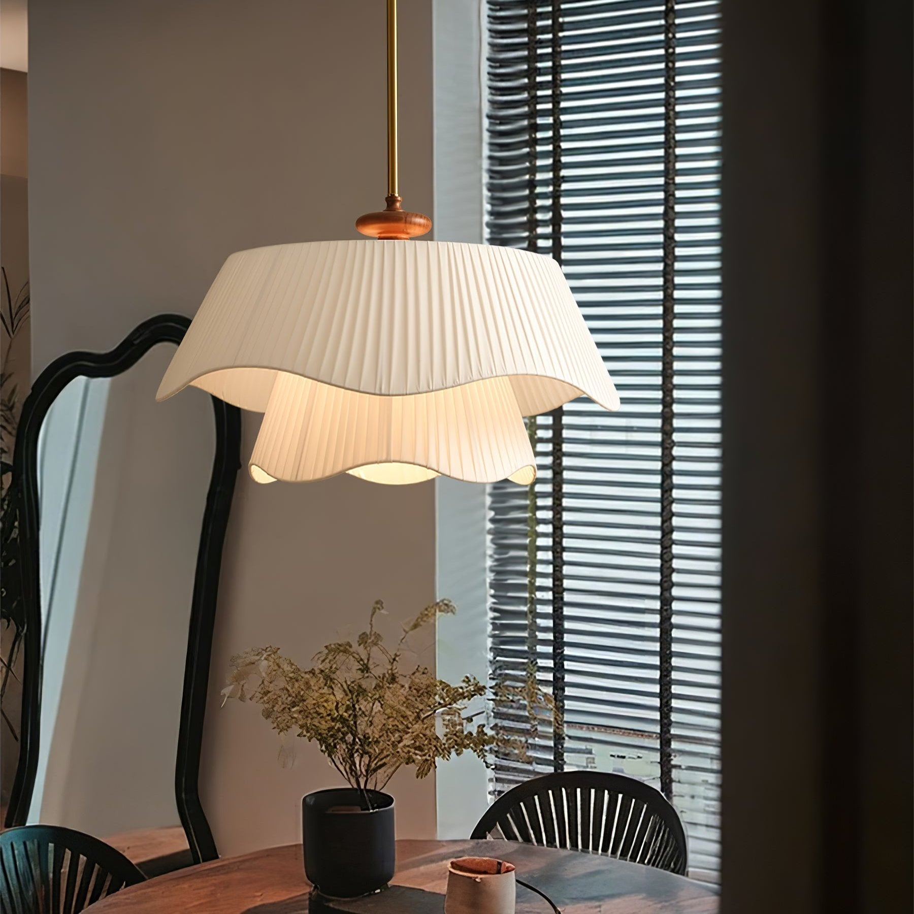 Aphais Premium Elegance Wood Metal Pendant Lamp - Letslighting