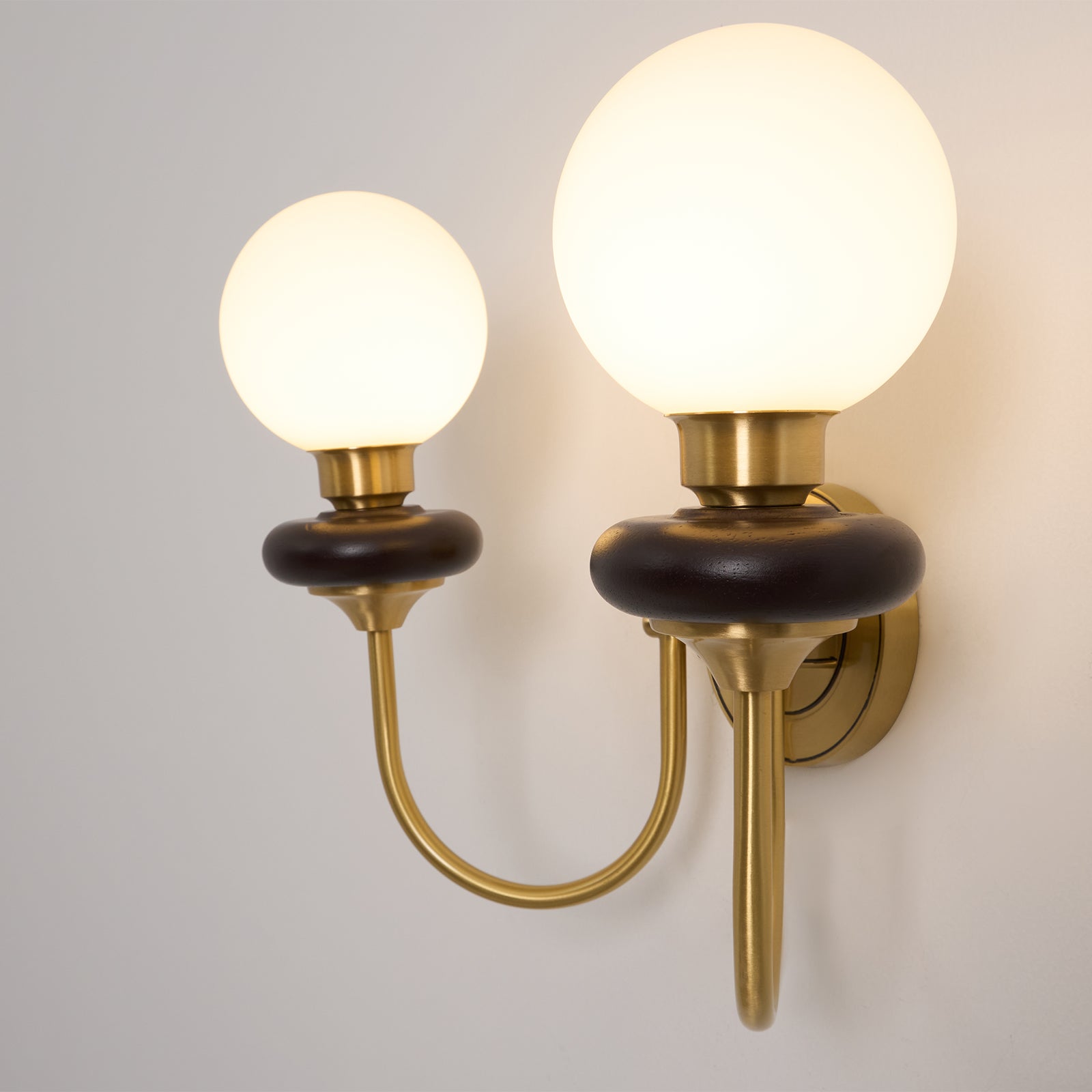Bellevue Wall Lamp - Letslighting