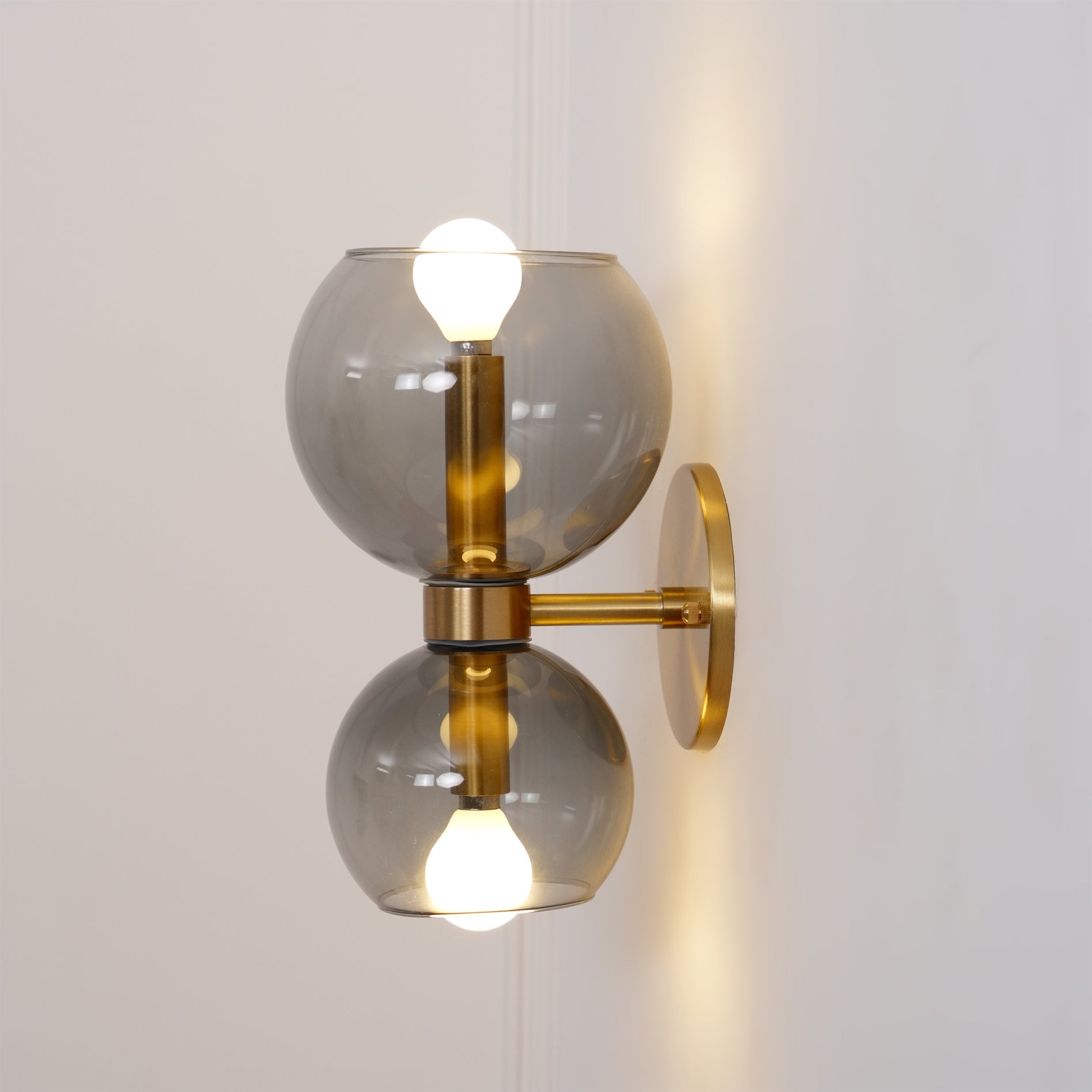 Round Pearl Sconce - Letslighting