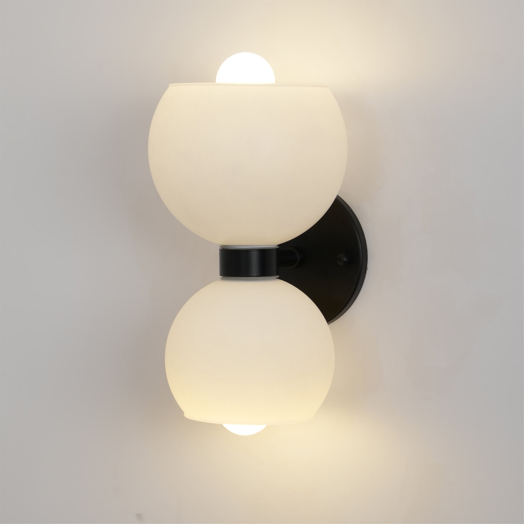 Round Pearl Sconce - Letslighting