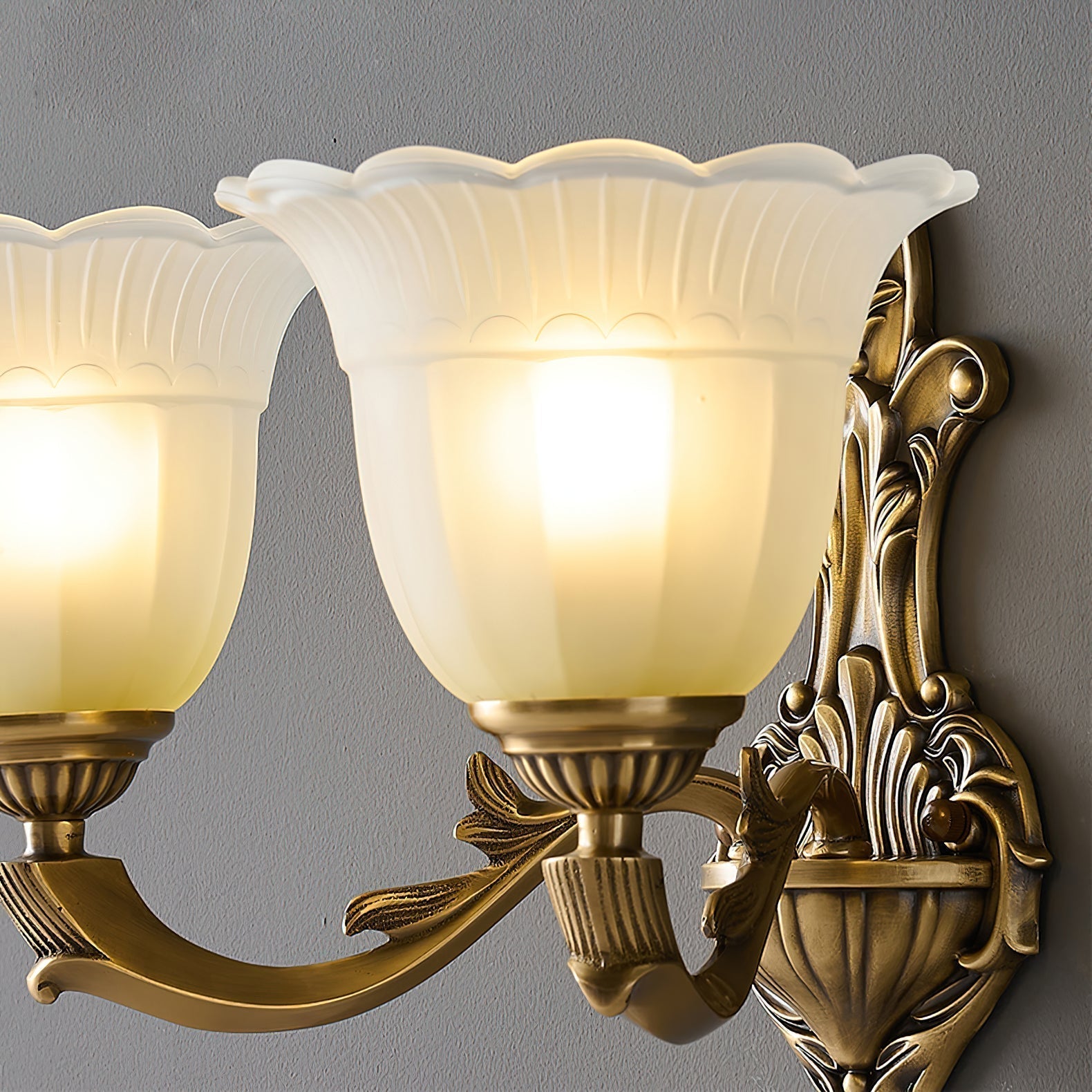 Sifuvyd Luxury Flower Brass Glass Metal Sconce - Lamp Copper