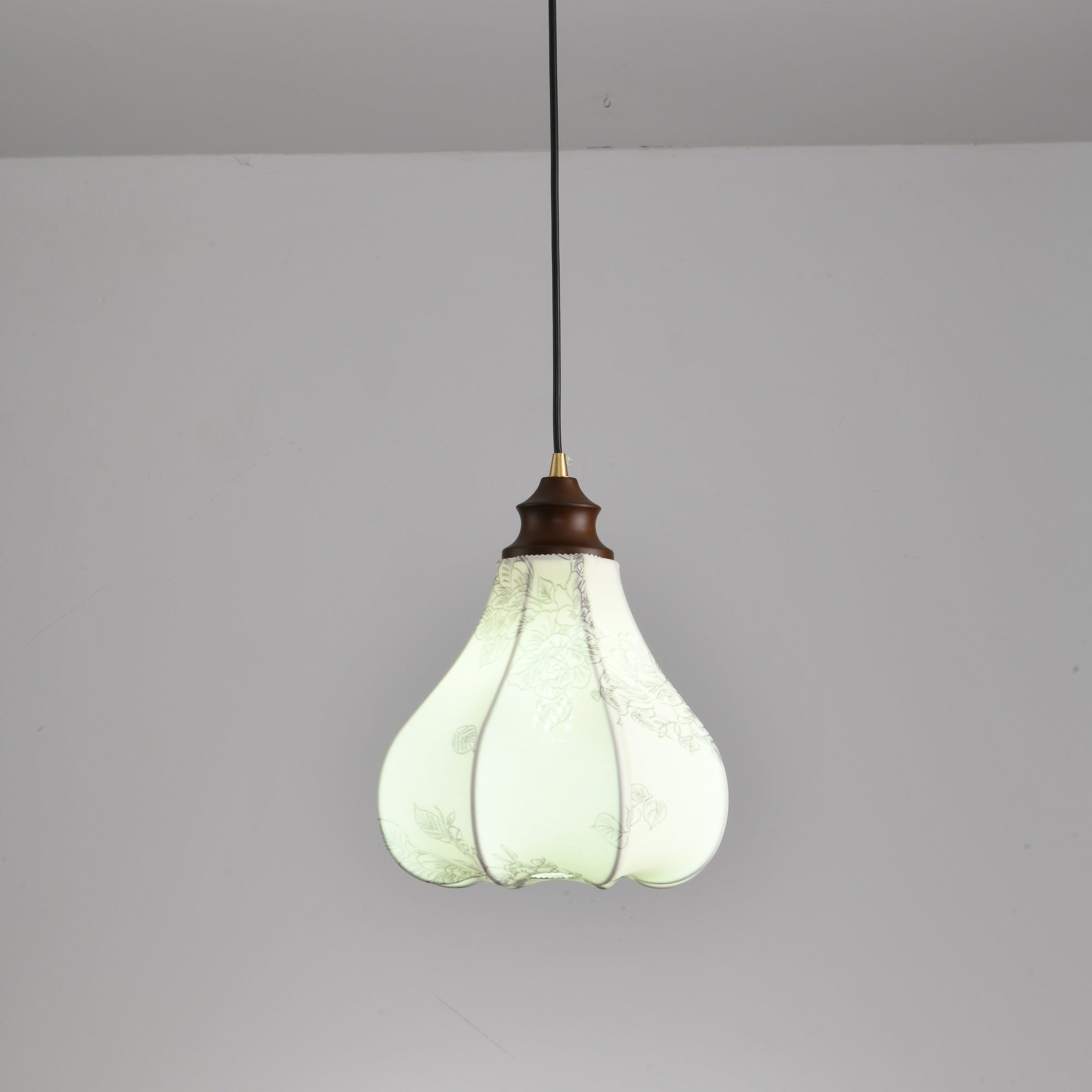 Stella Vintage Metal Pendant Lamp - Letslighting