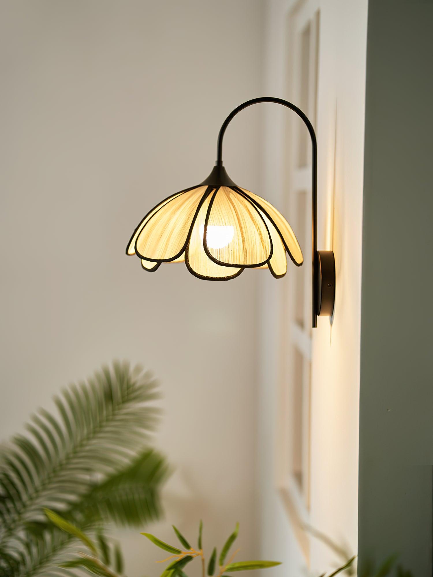 Burnt Petal Wall Lamp - Letslighting