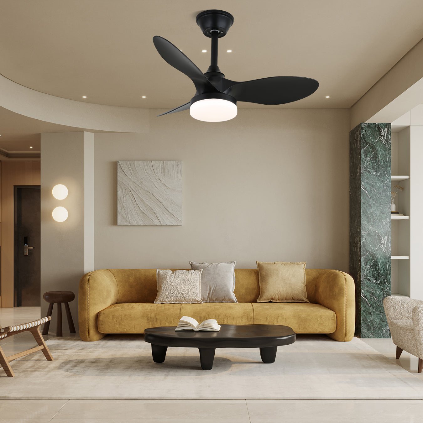 Ventilador de techo moderno Aelric con luz mostrando su elegante diseño
