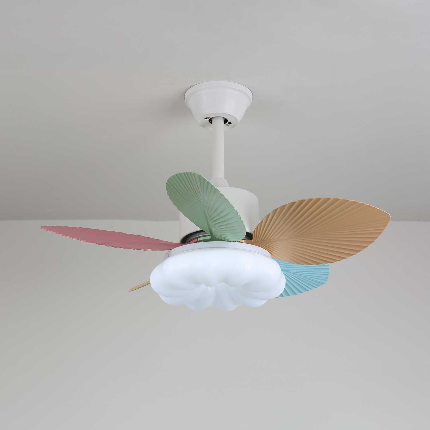 Ventilador de Techo Liora de Cristal Colorido, exhibición completa del producto