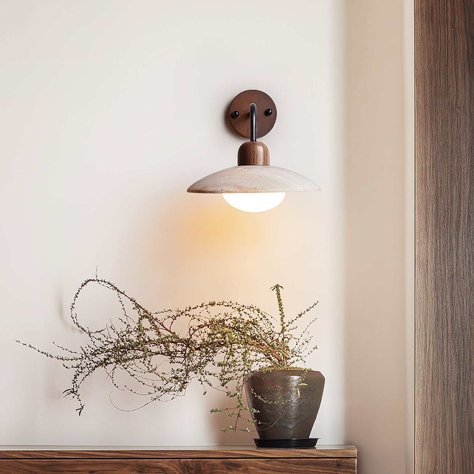 Aria Lámpara de Pared Vintage de Travertino