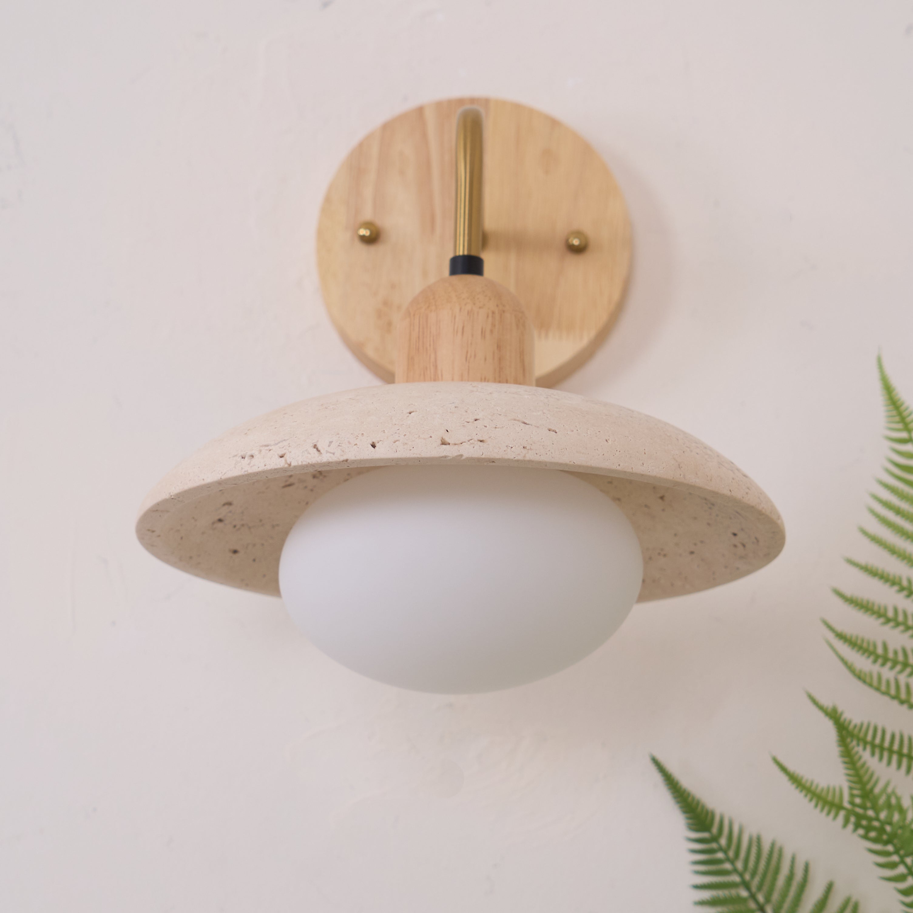 Aria Lámpara de Pared Vintage de Travertino