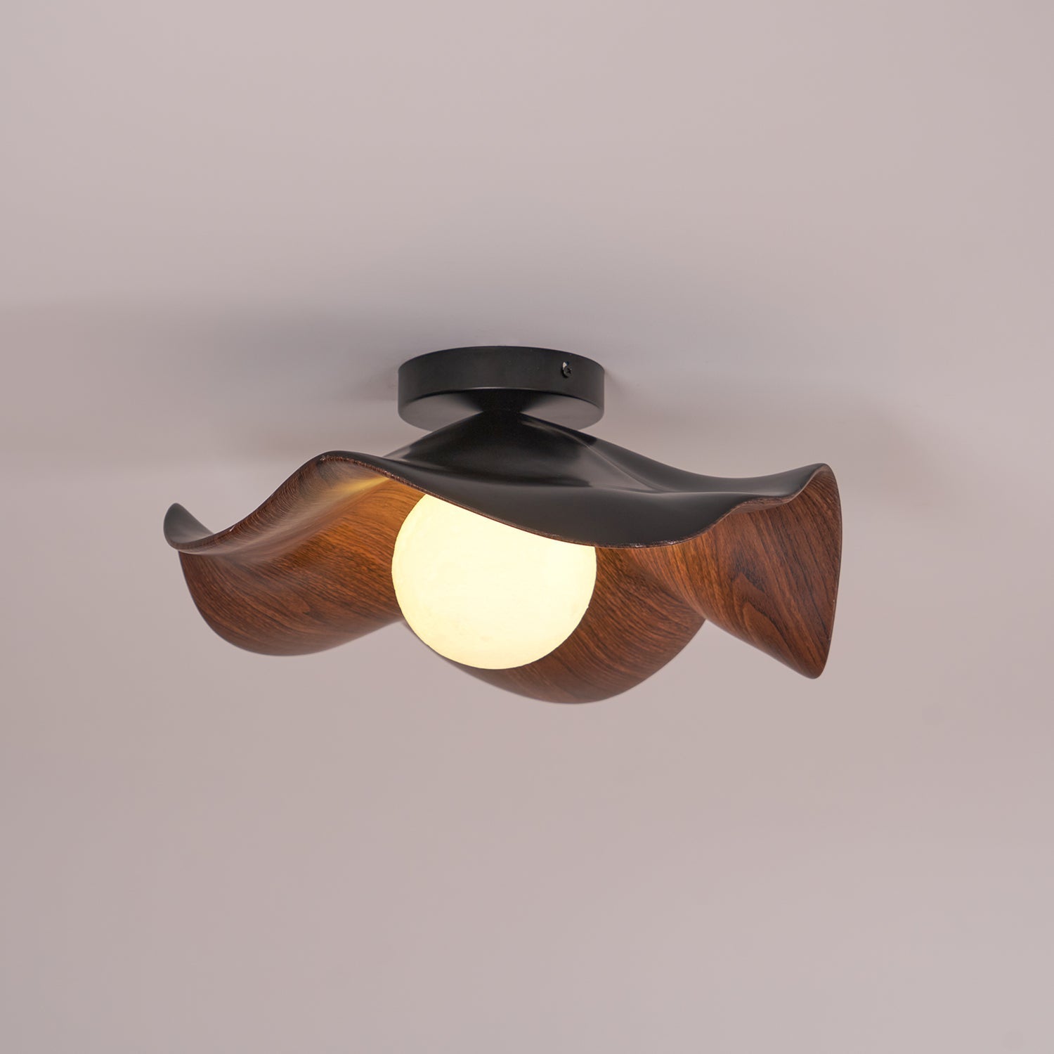 Muto Lámpara de Techo de Madera en Negro y Blanco