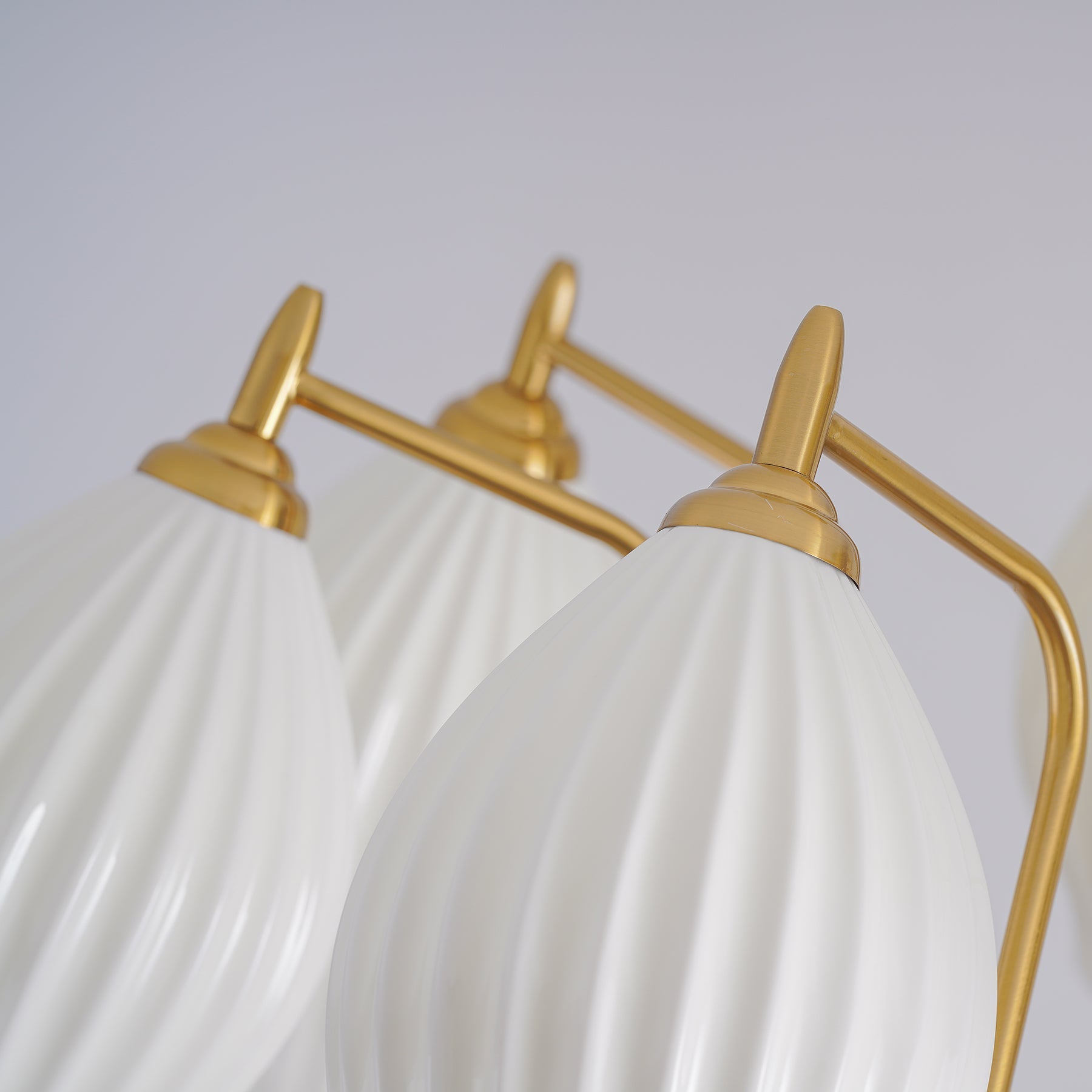 Lustra Chandelier Ceramic Ribbed Sculptural Glass Elegant - Letslighting