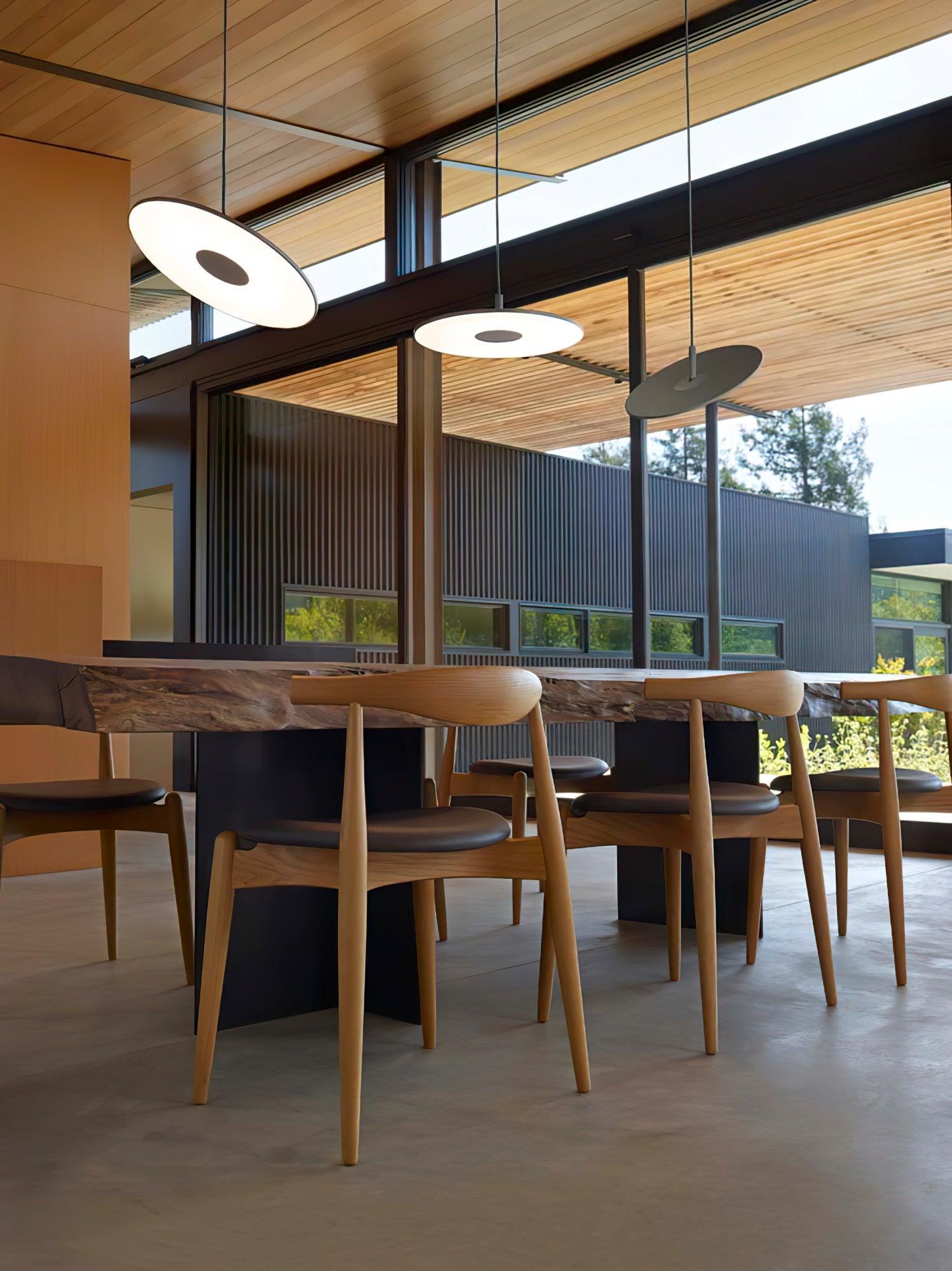 Vosolus Minimalist Metal Pendant Light - Letslighting