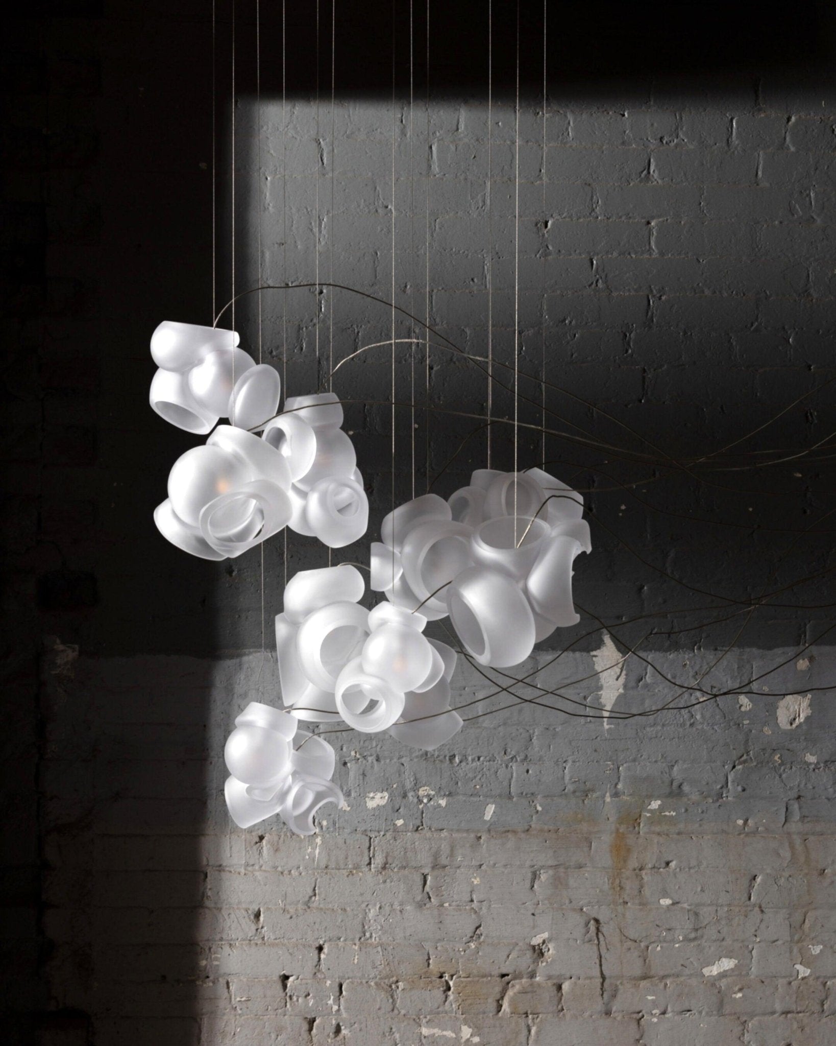 Zamarir Bubbles Cluster Metal Glass Pendant Light - Letslighting