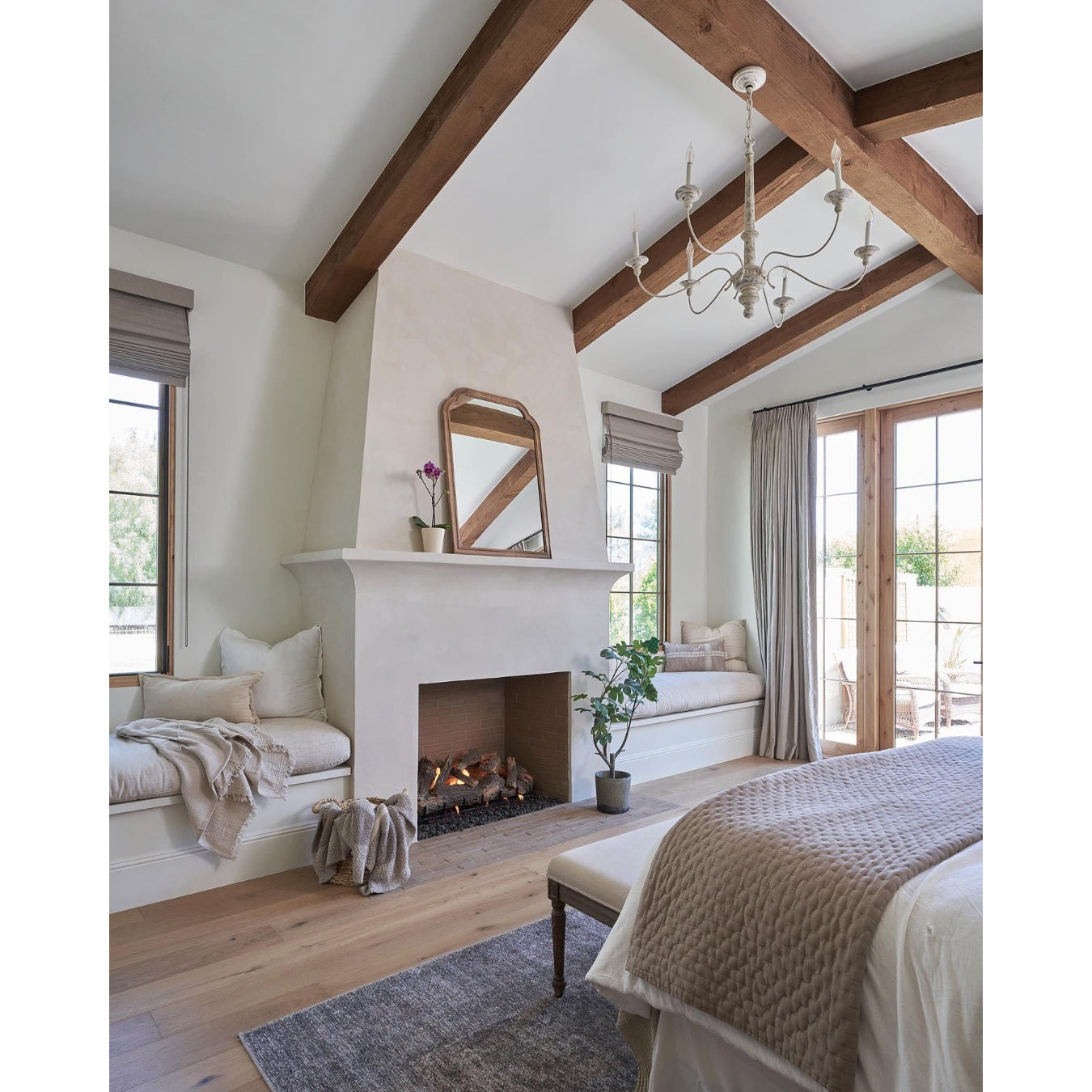 Zoliria Postmodern Luxury Old White Metal Chandelier - Lamp Copper