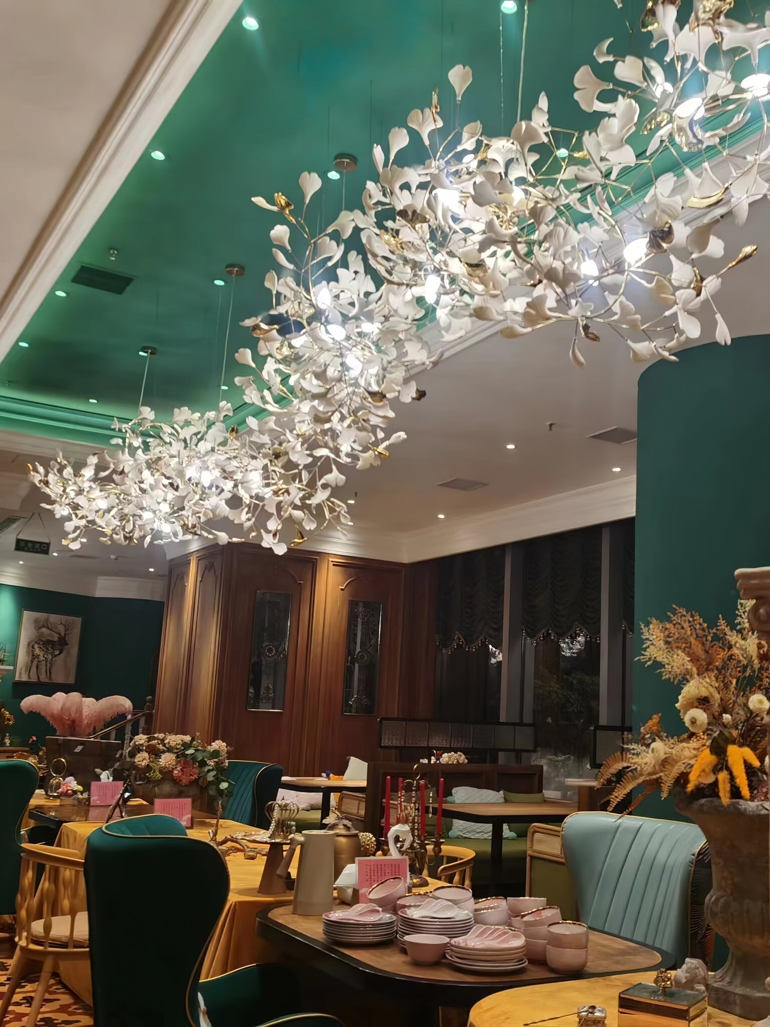 Eurzoris Gingko Metal Leaf Chandelier - Letslighting