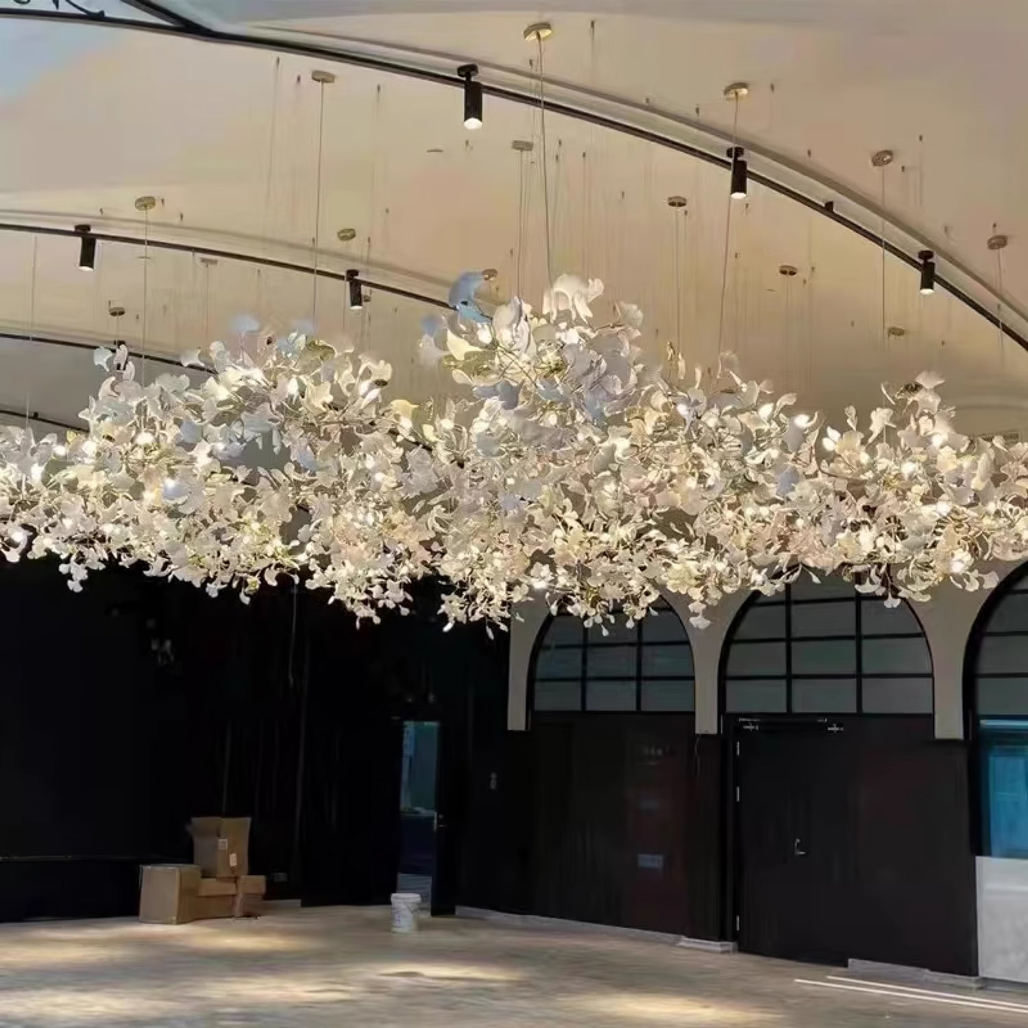 Eurzoris Gingko Metal Leaf Chandelier - Letslighting