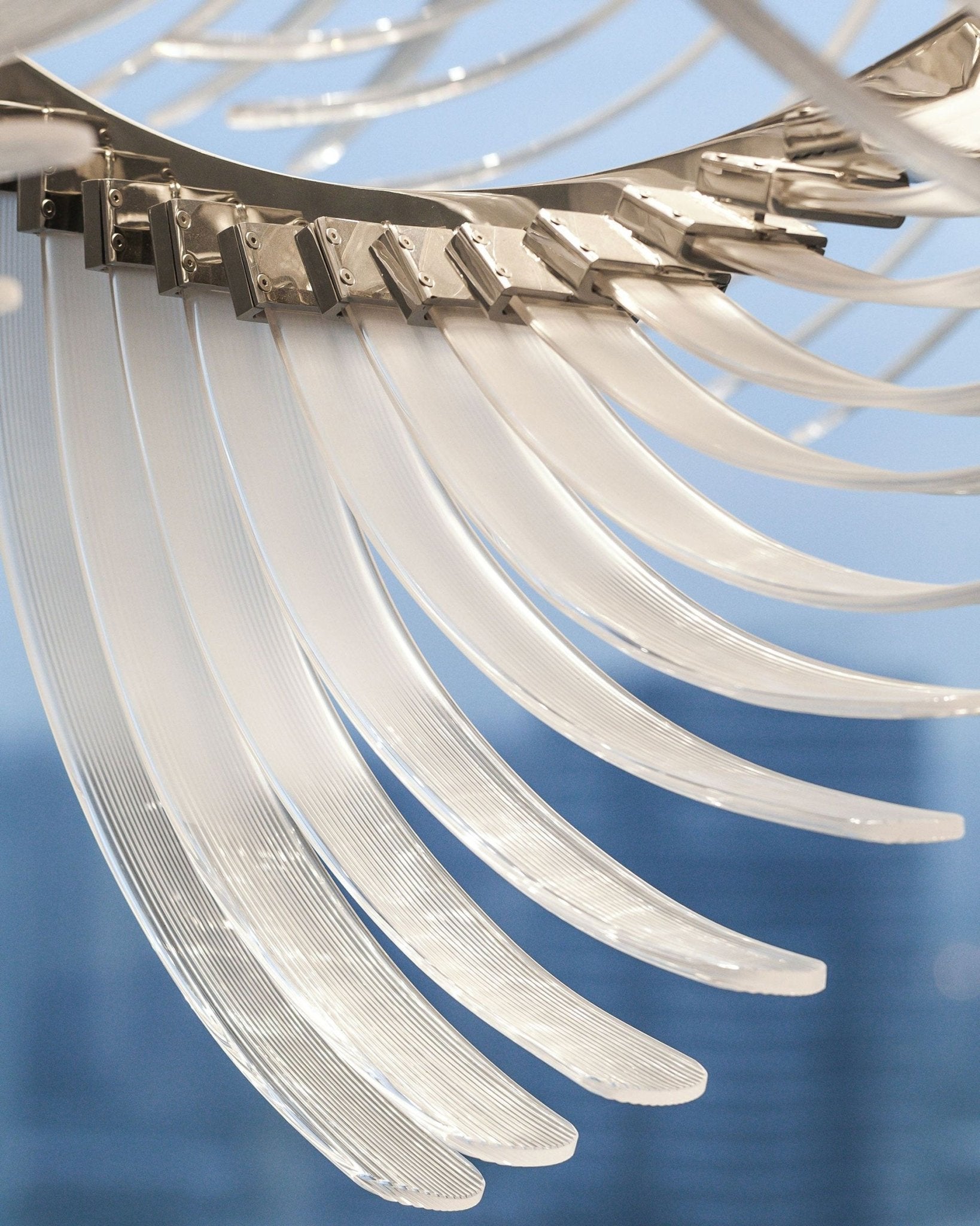 Eurrinia Glass Wing Cluster Chandelier - Letslighting