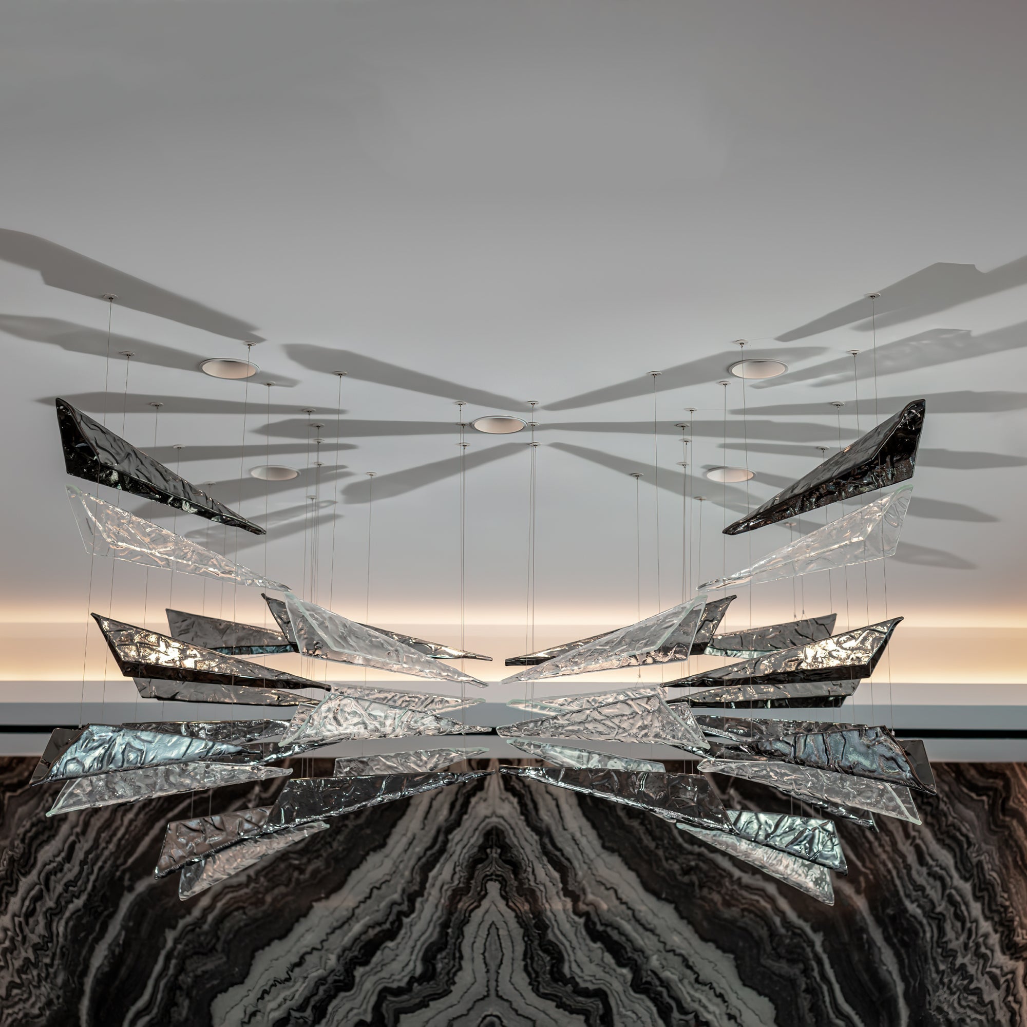 Nyvinia Glass Feather-Shape Chandelier - Letslighting