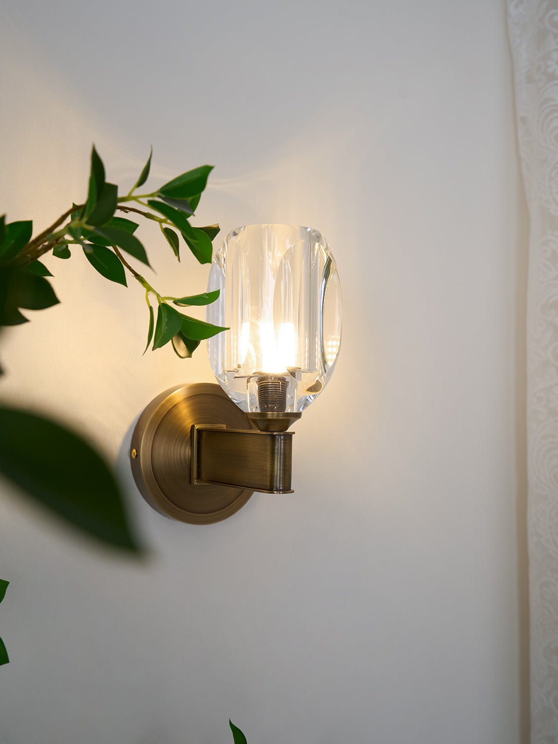 Diamond Crystal Sconce - Letslighting