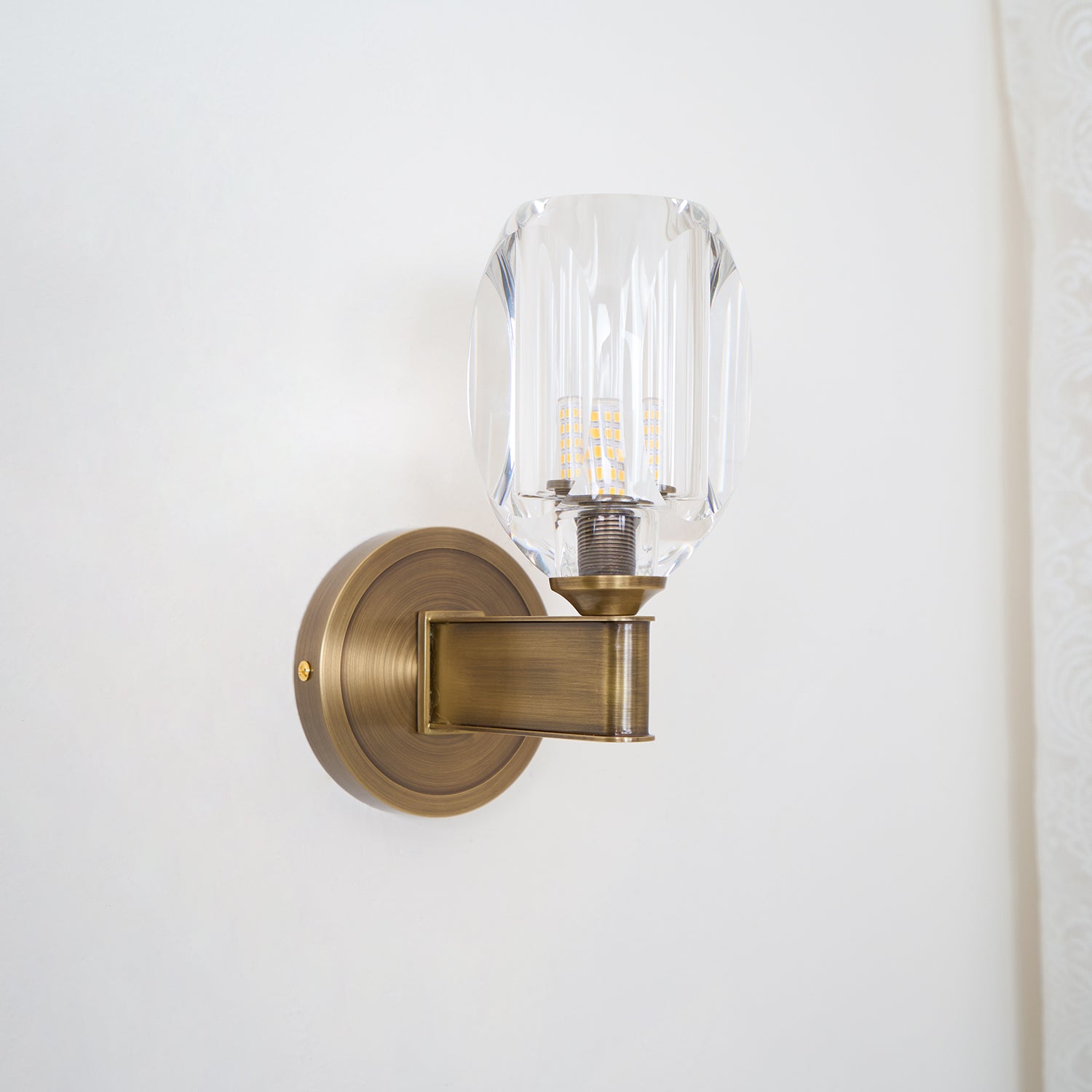 Diamond Crystal Sconce - Letslighting