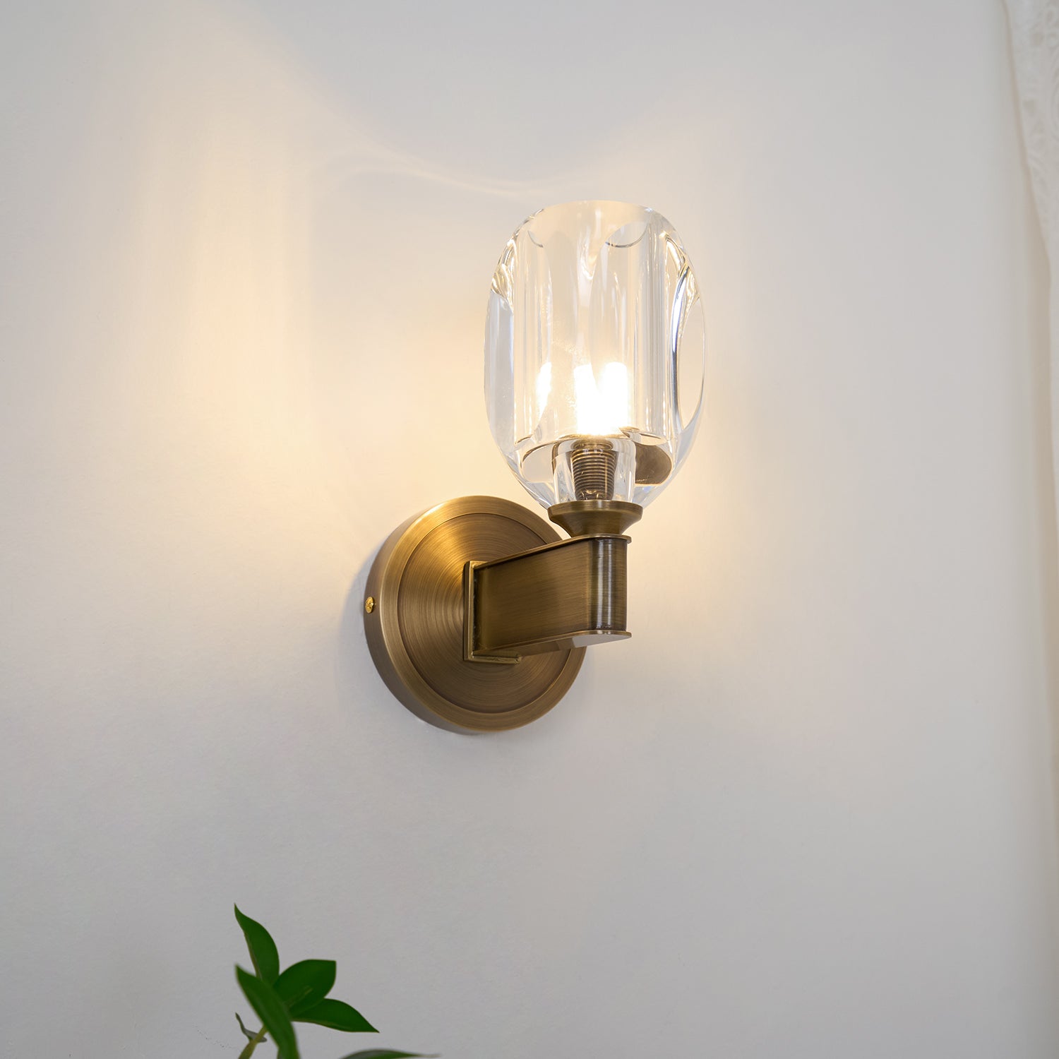 Diamond Crystal Sconce - Letslighting